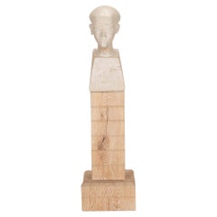 Busto di Nefertiti in pietra di Portland scolpito nel XX secolo da Rosamund Mary B. Fletche