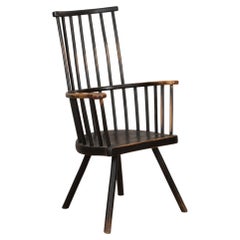 Early 19th Century Welsh Comb-Back Windsor Chair