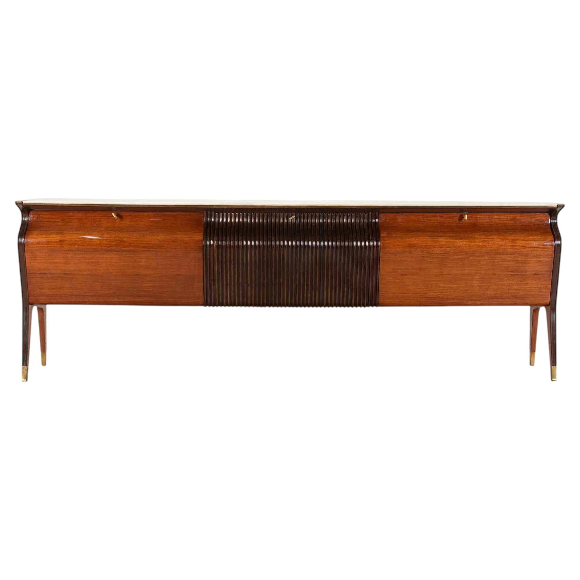 Credenza italiana di metà secolo di Osvaldo Borsani in vendita