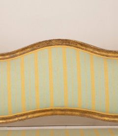 Late 18th Century Italian Neoclassical Giltwood Settee