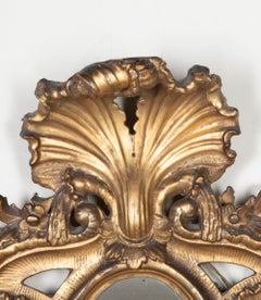 18th Century Italian Rococo Giltwood Mirror