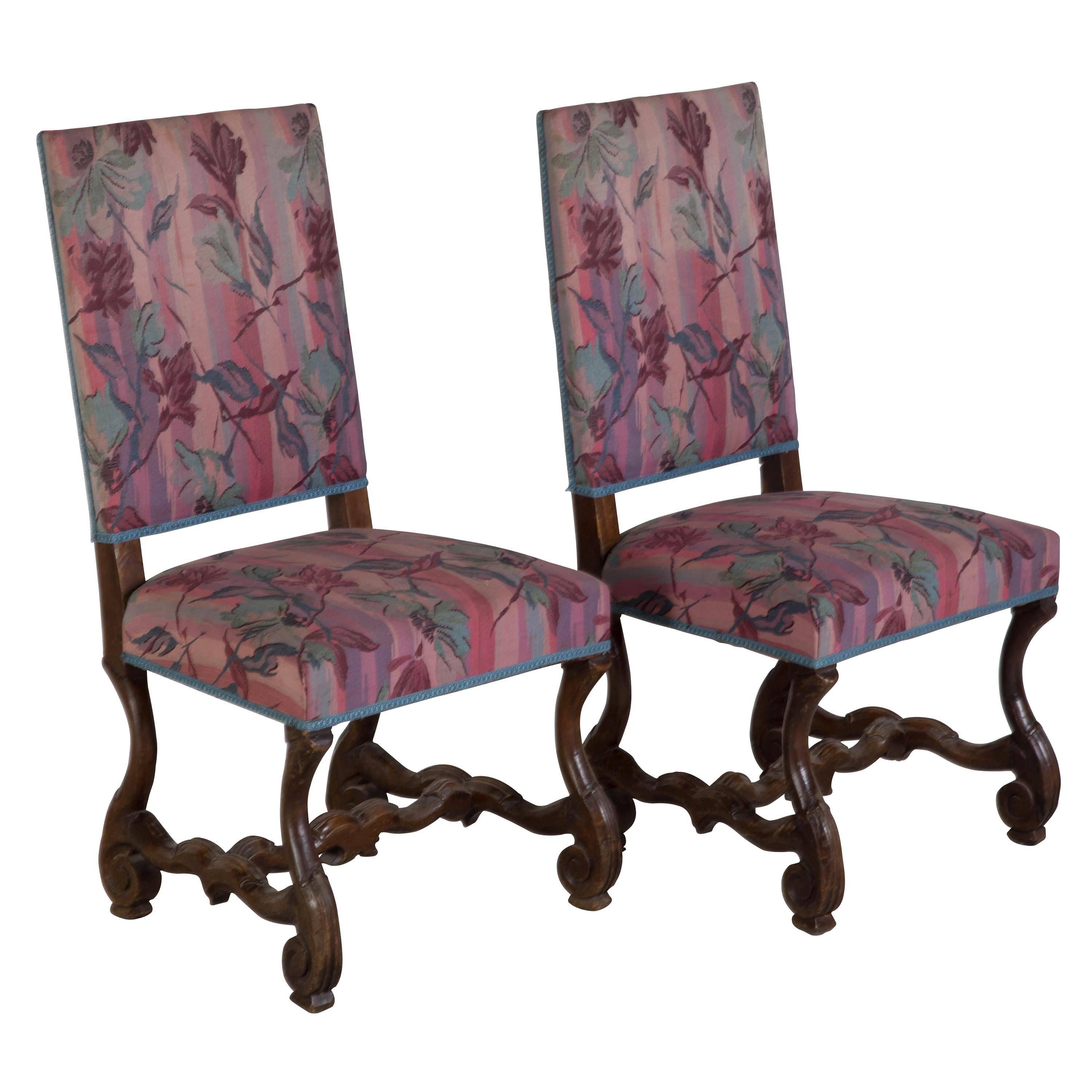 12 Carved Walnut Spanish Dining Chairs In Good Condition In Gloucestershire, GB