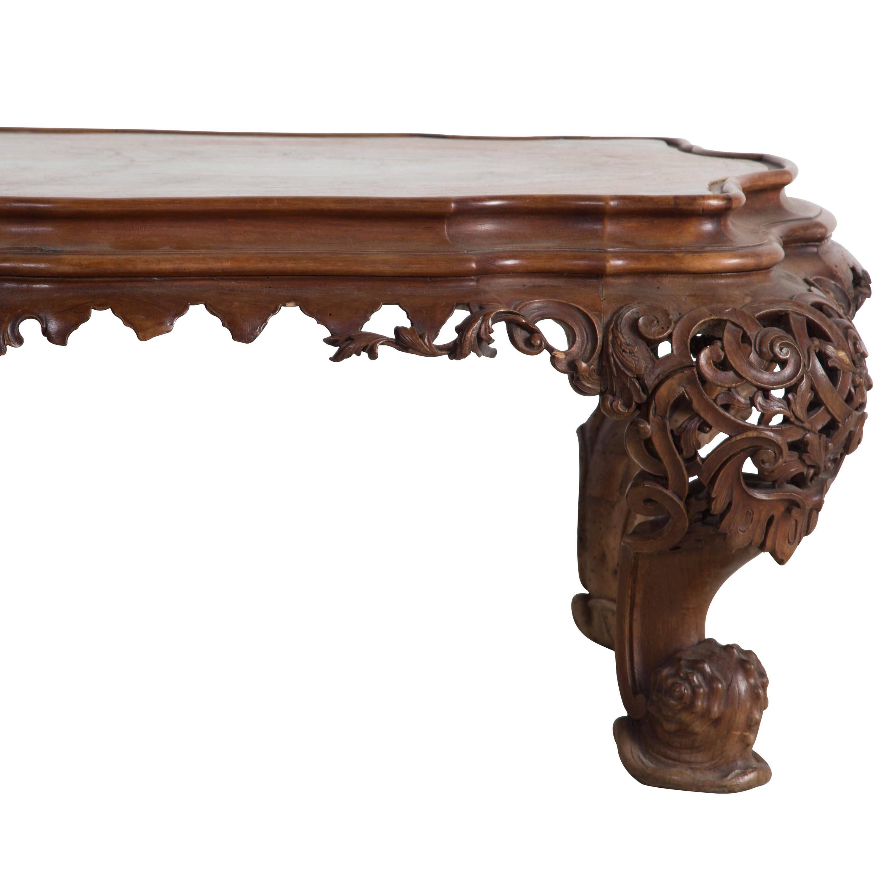 19th Century Venetian Coffee Table For Sale