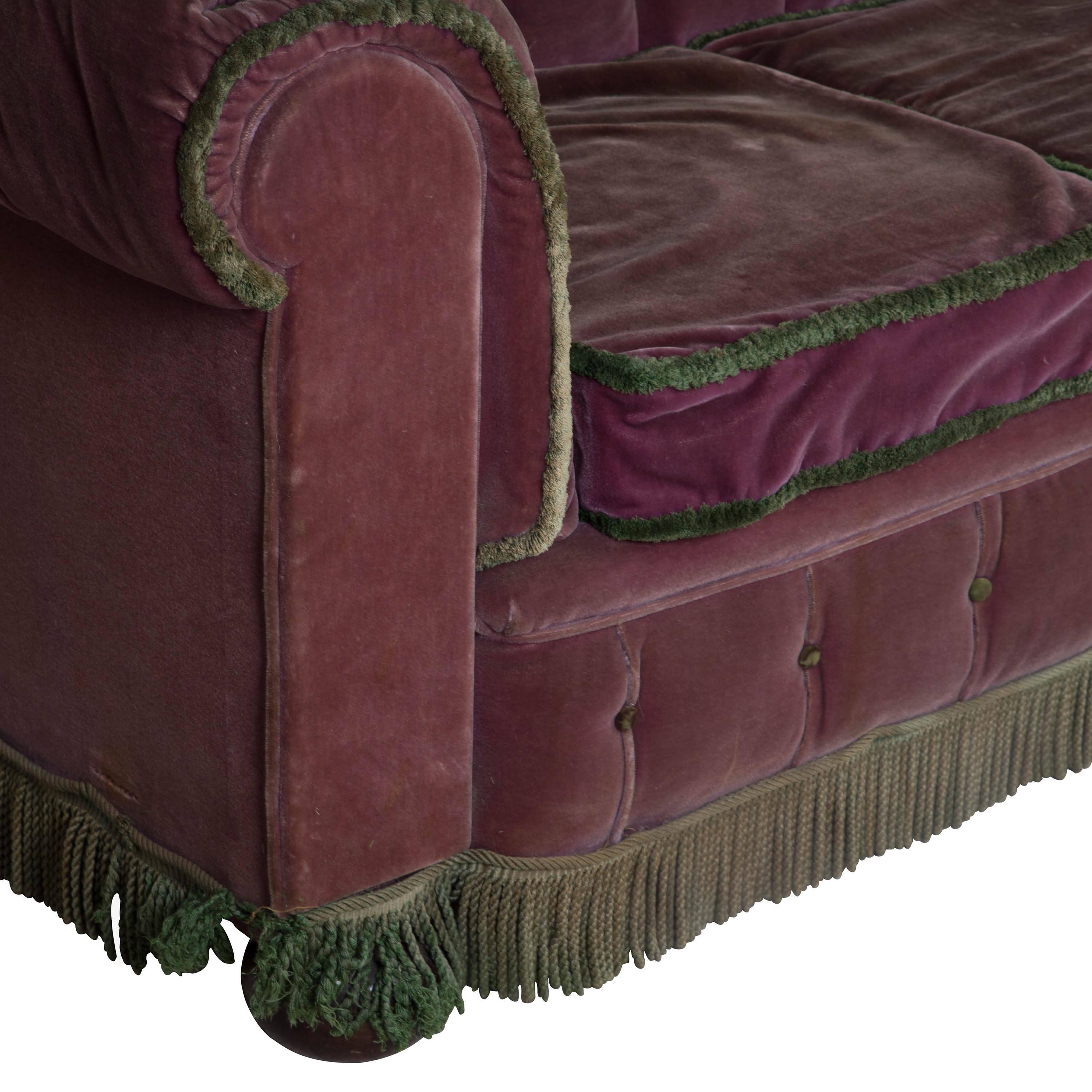 19th Century Chesterfield Sofa 1