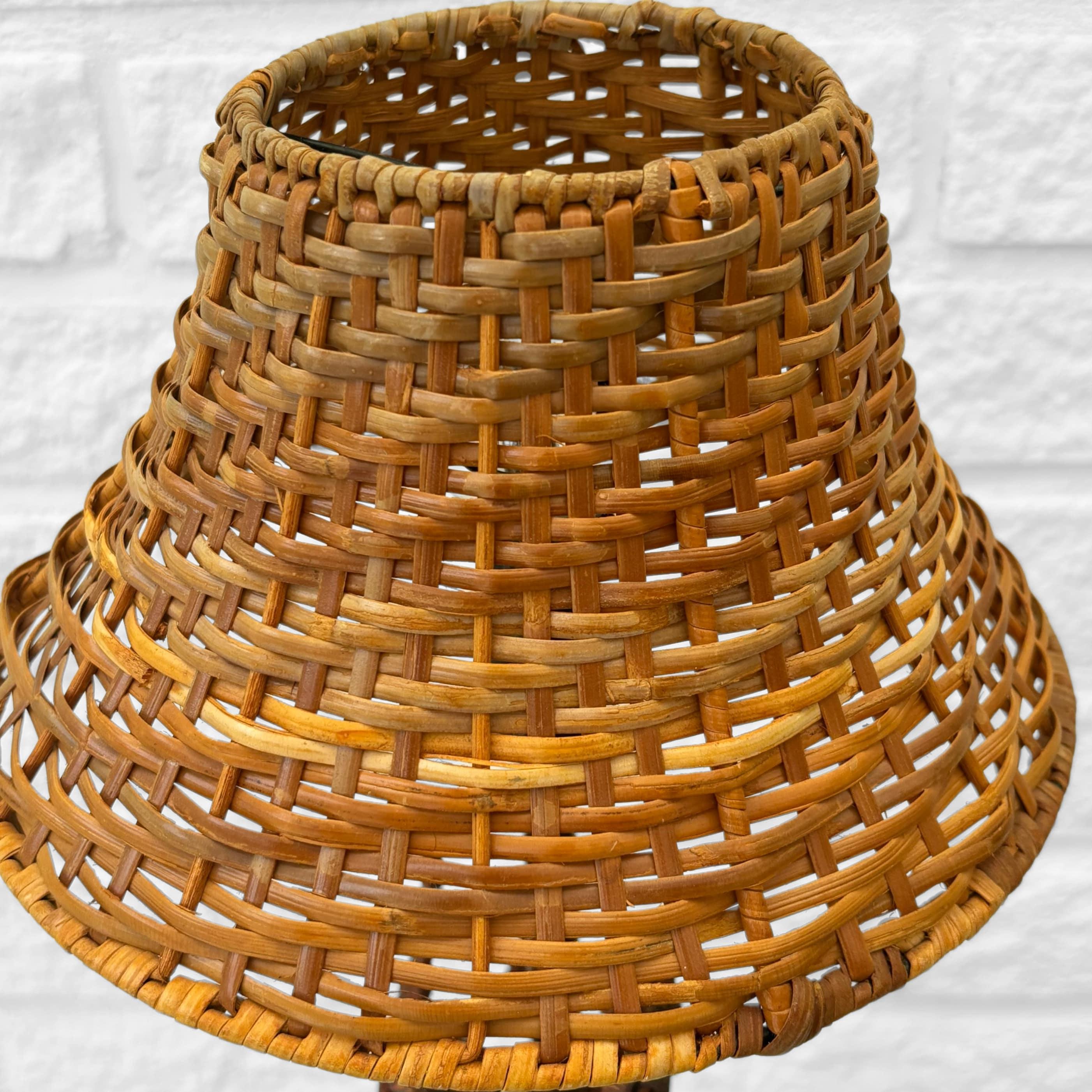 Scandinavian mid century brutalist table lamp, copper and rattan, Sweden, 1960s For Sale 3