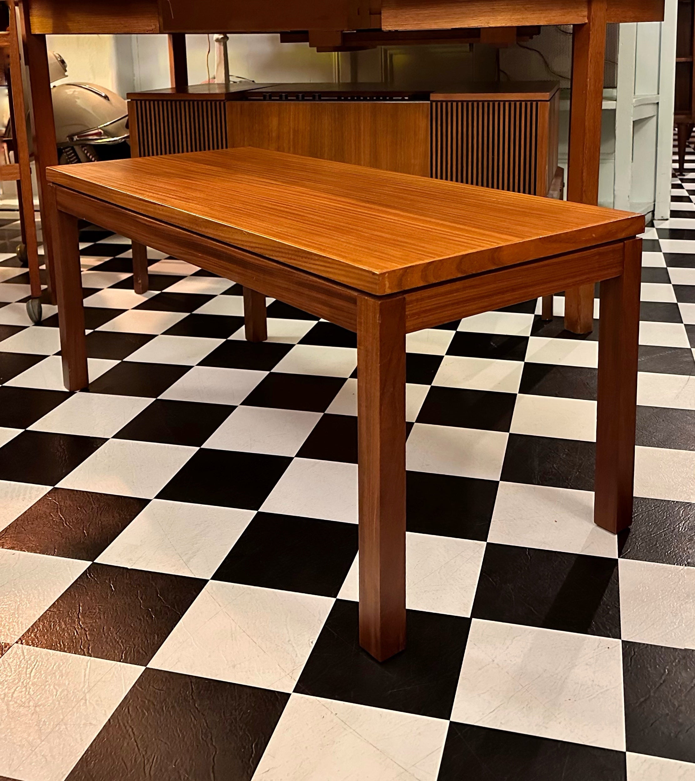 Mid-Century Vintage Retro Teak Rectangular Coffee Table by Remploy For Sale