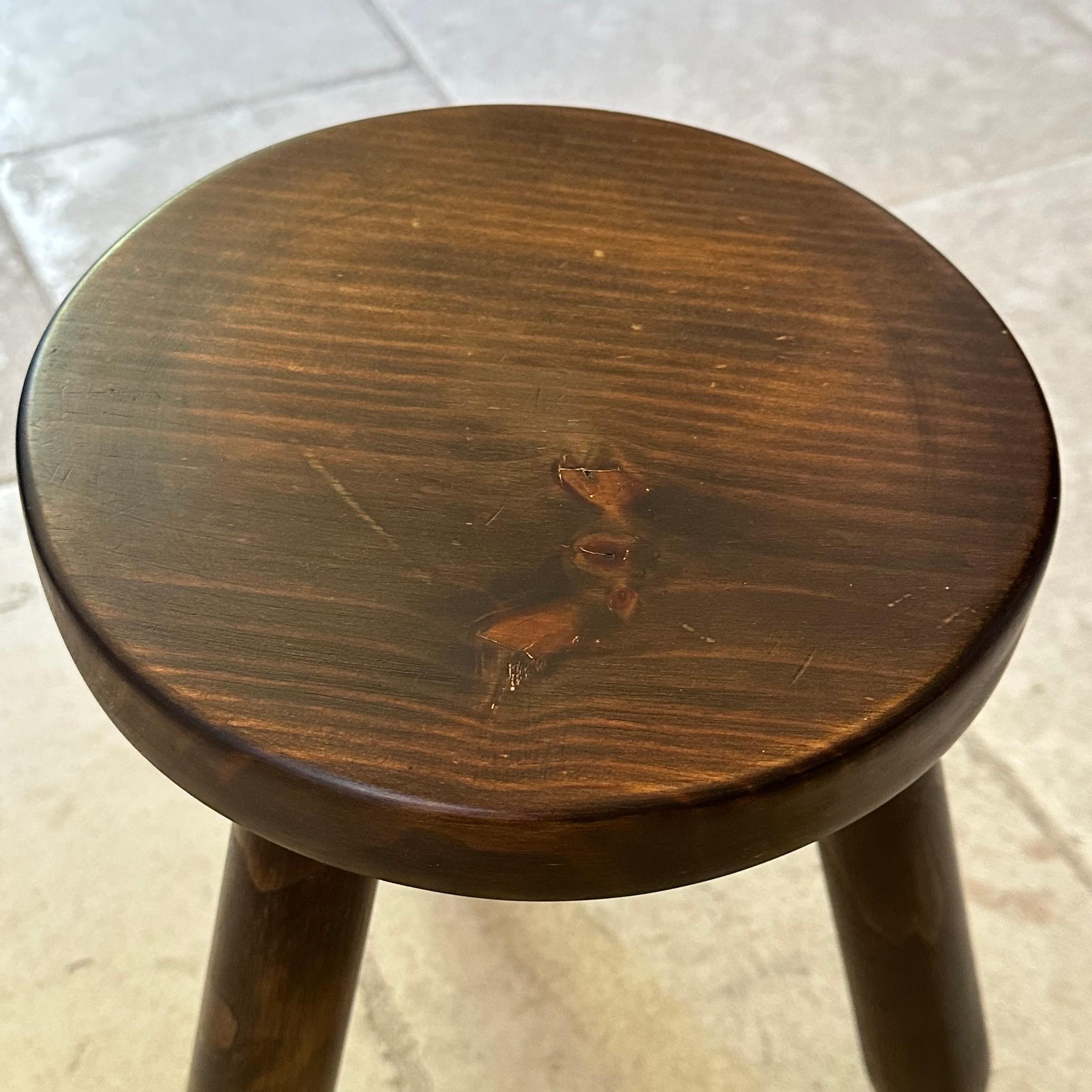 french craft work from the 60 s in pine
Dark Meurisier shade
charlotte perriand style tools 