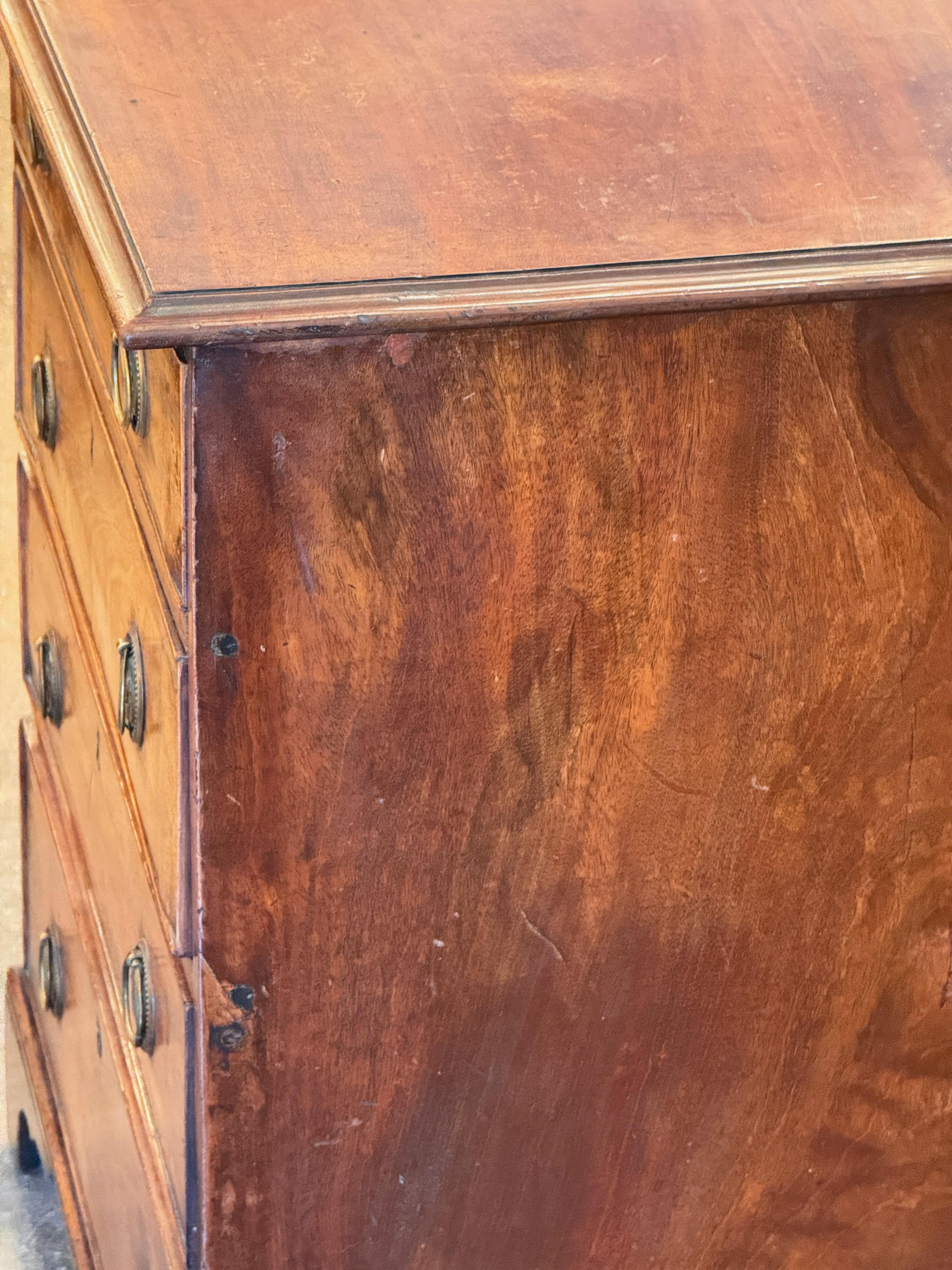 George III Mahogany Chest, 18th Century For Sale 6