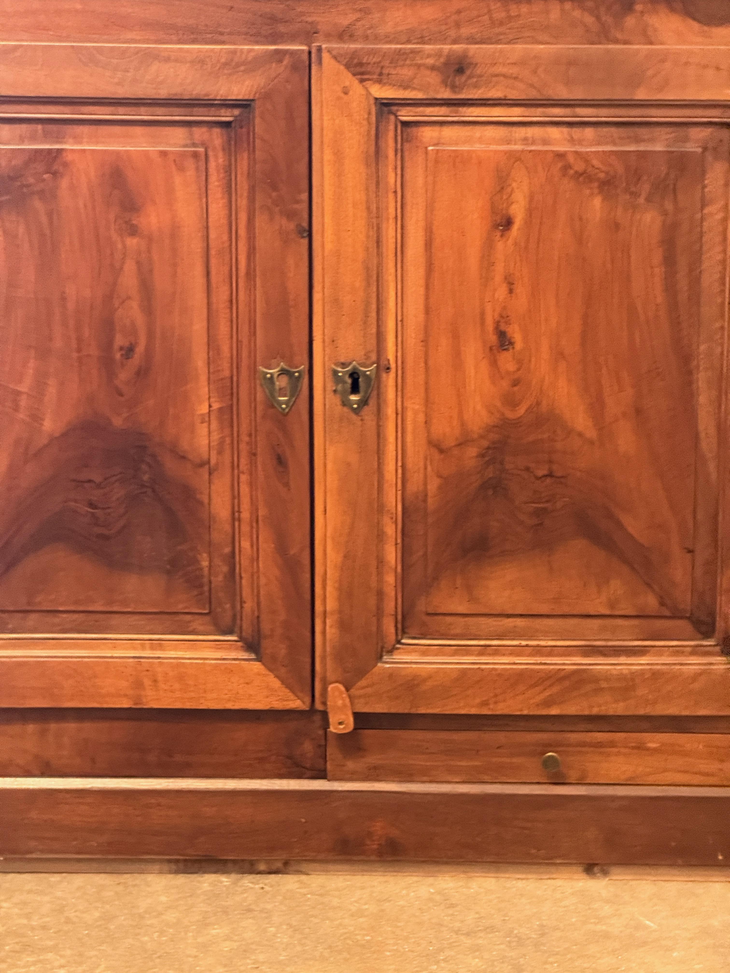 Louis Philippe Walnut Buffet In Good Condition For Sale In Charlottesville, VA