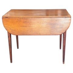 19th Century Pembroke Drop-Leaf Table