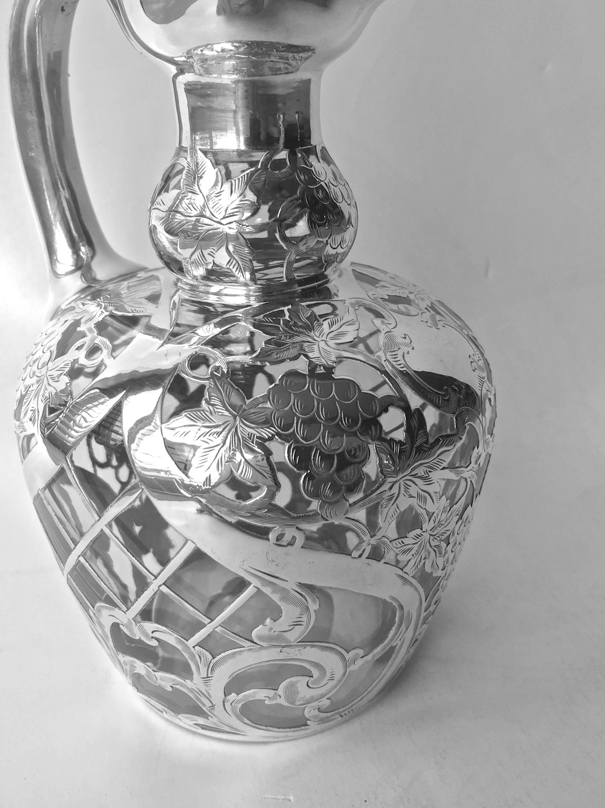 Antique Steuben Art Nouveau Sterling Silver Overlay Decanter, circa 1900 In Excellent Condition For Sale In Redding, CA