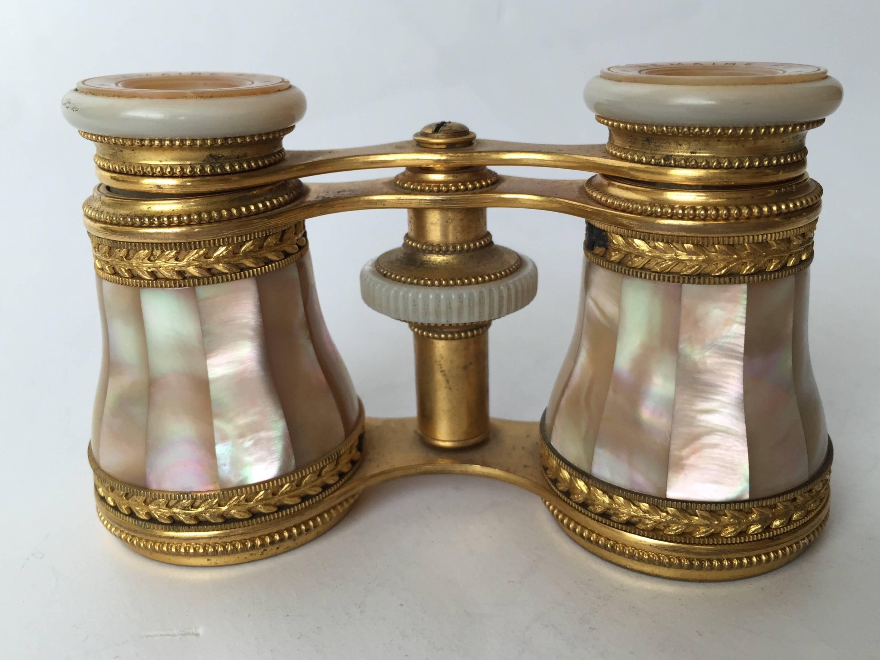 Antique French, Mother-of-Pearl and Gilt Brass Opera Glasses, circa 1900, Paris In Excellent Condition For Sale In Redding, CA