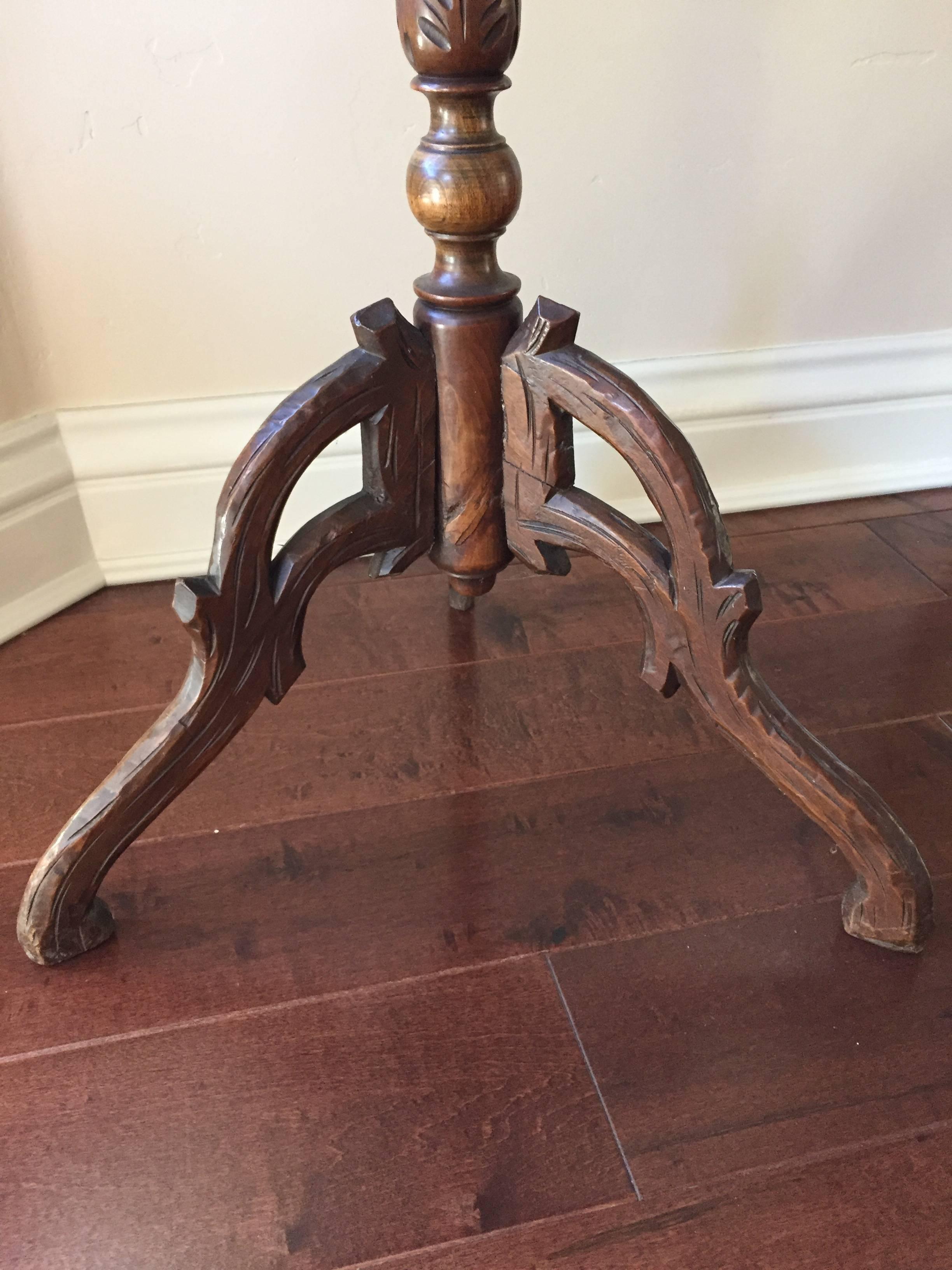 Carved Antique German Black Forest Oak Smoking Stand, circa 1890 For Sale
