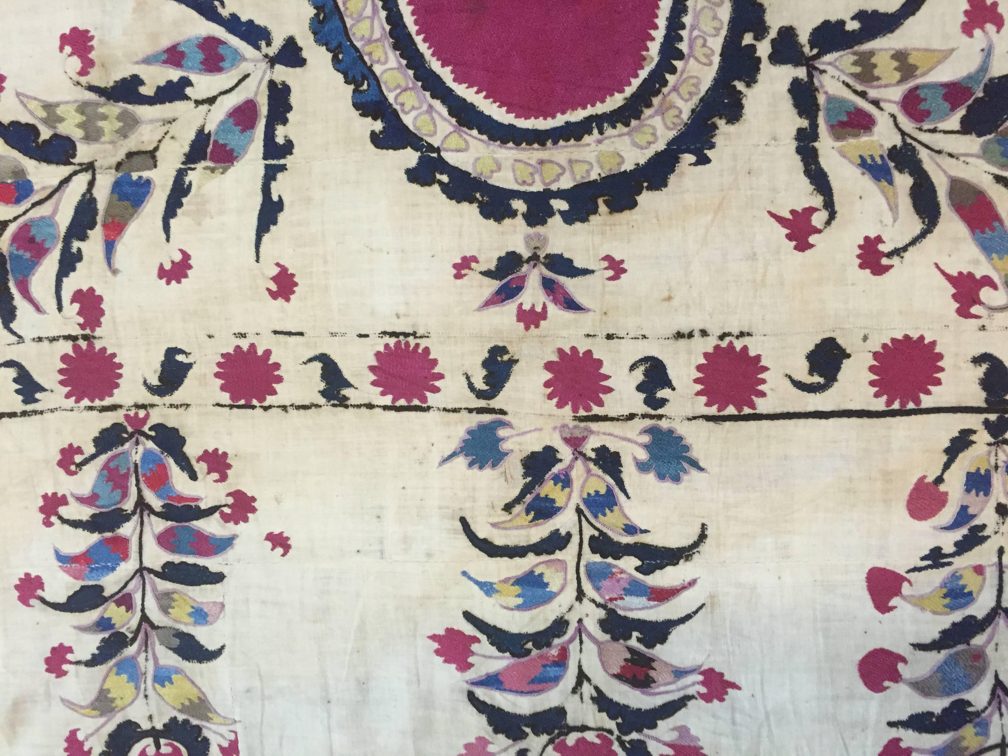 Antique Suzani Textile, Fine Uzbek, handmade rug, Tapestry, Silk Flowers In Good Condition In Port Washington, NY