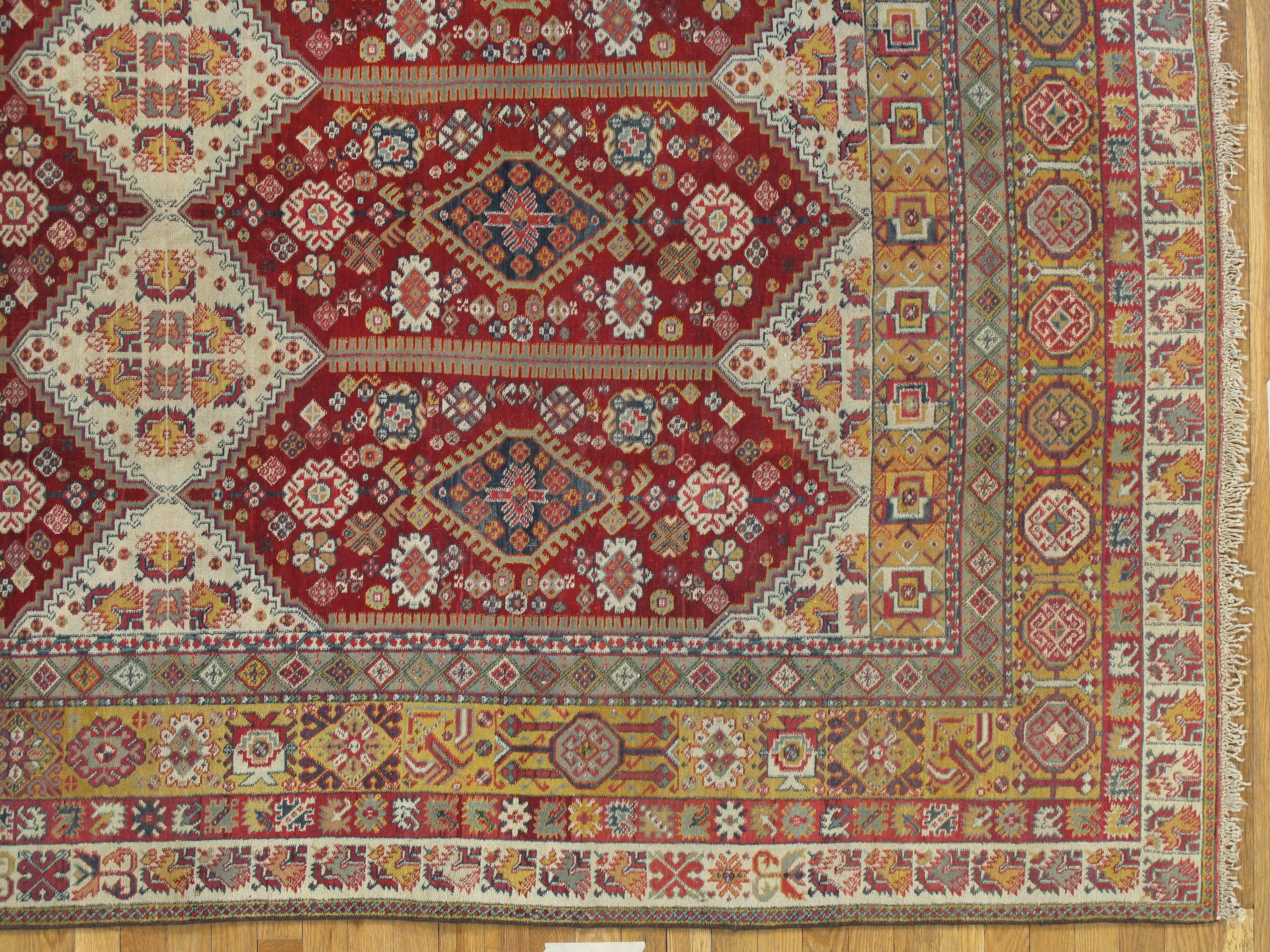 Antiker indischer Agra-Teppich, indische Teppiche, orientalische Teppiche, Rot, Gold, 1,82 m x 1,82 m (Indisch) im Angebot