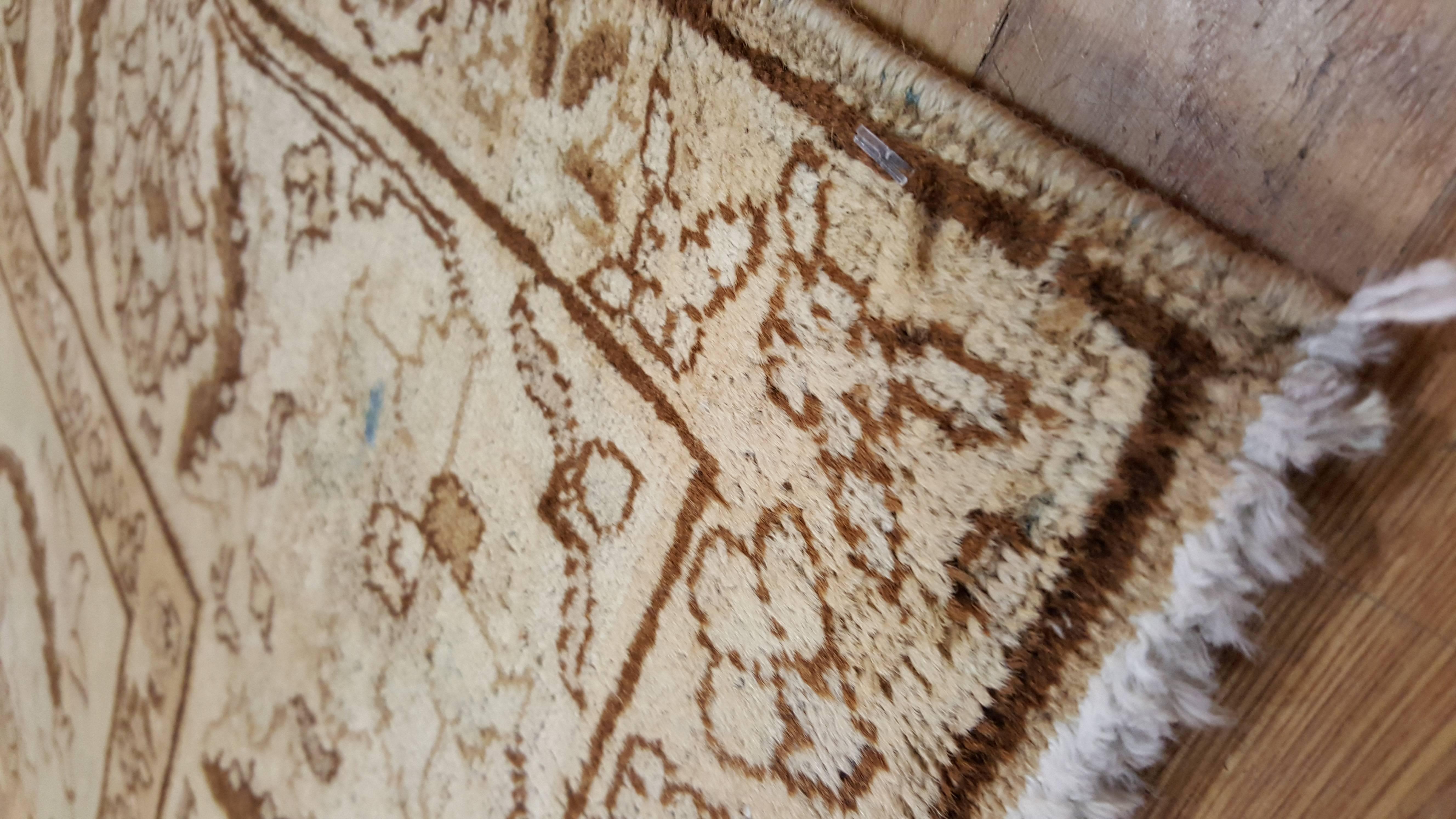 Antiker antiker Täbris-Teppich, feiner handgefertigter orientalischer Teppich, blassblau, taupe, braun (Persisch)