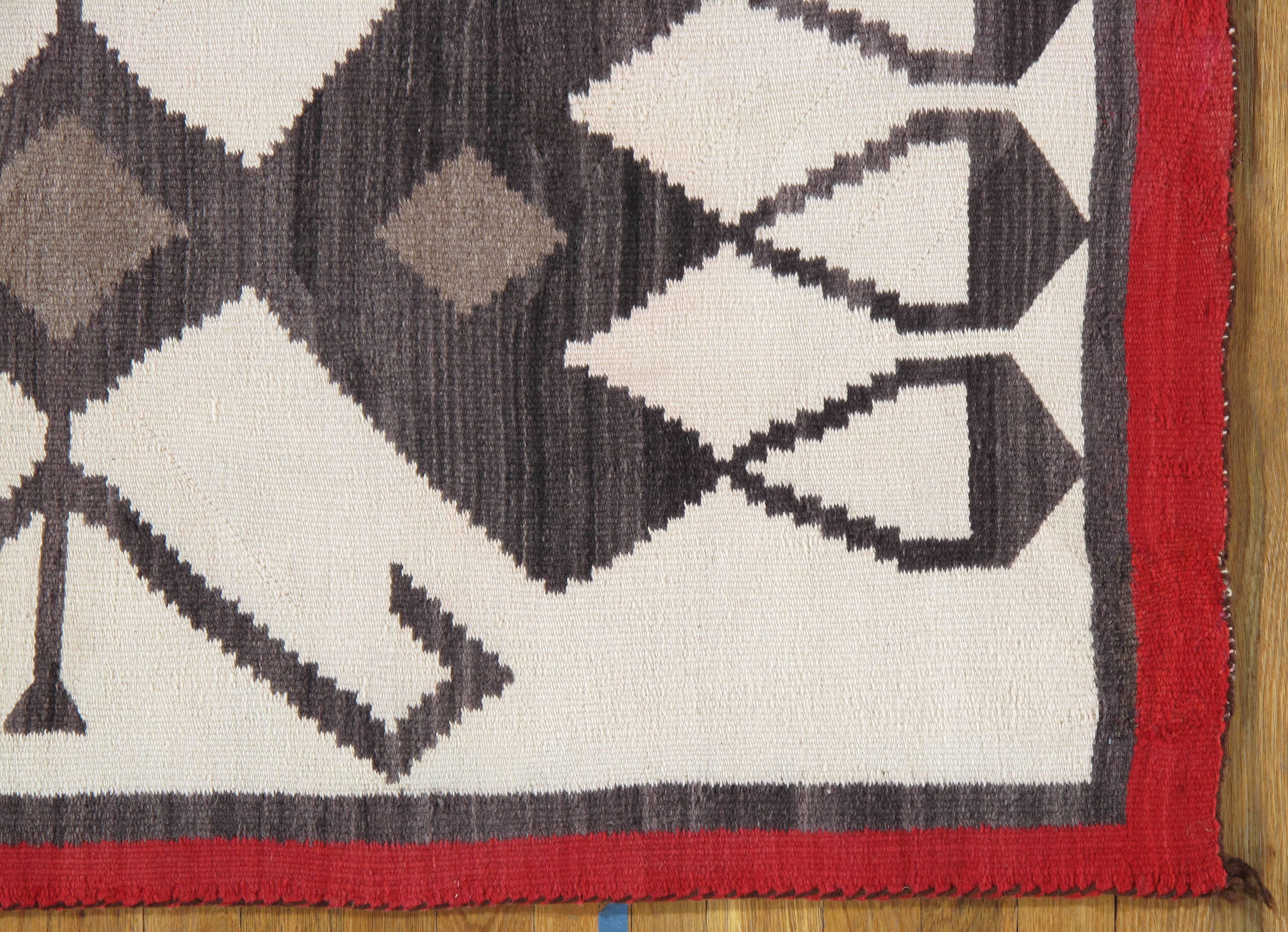 Native American Vintage Navajo Rug, Oriental Rug, Fine Handmade Wool Rug, Taupe, Ivory, Red Gray