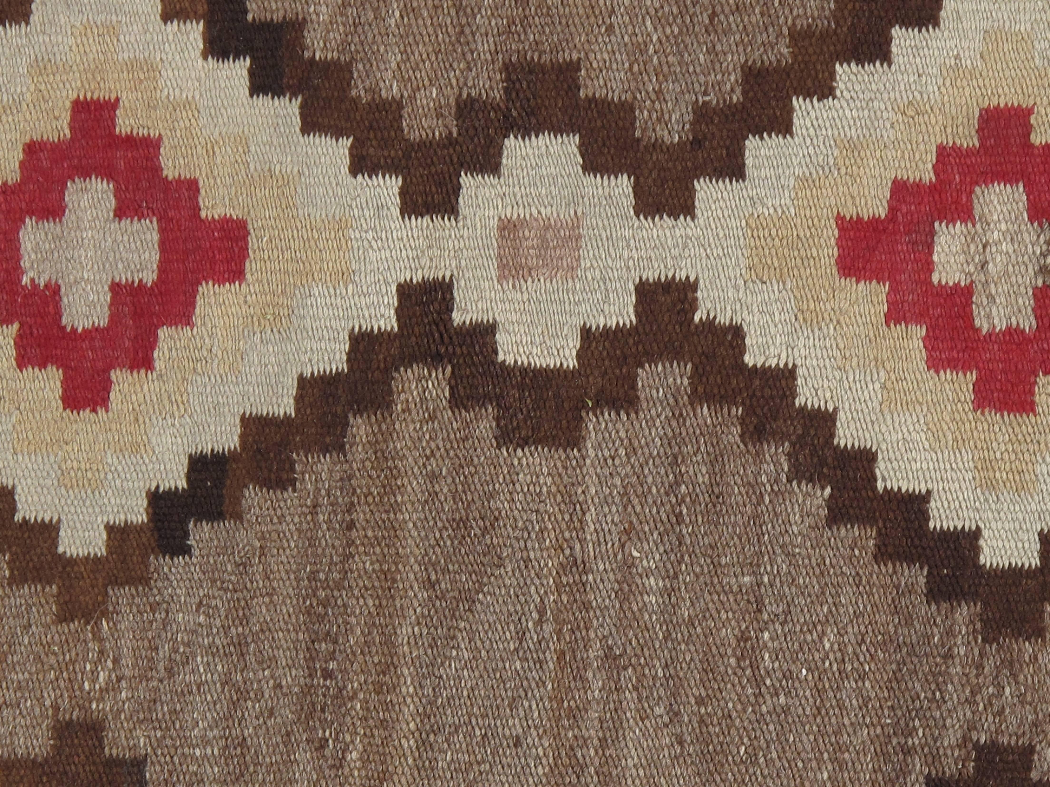 vintage navajo rugs