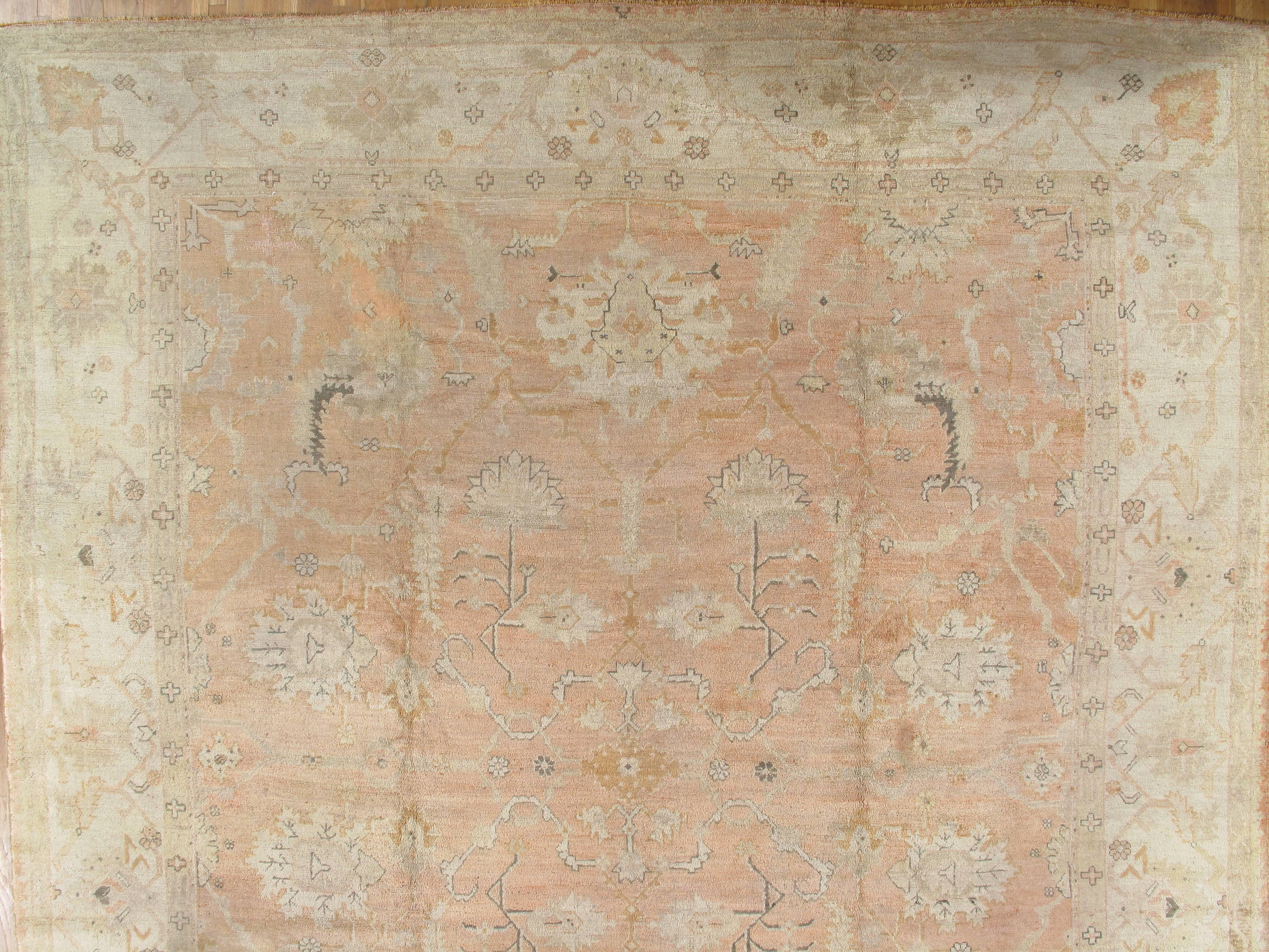 West Anatolia is one of the largest weaving regions in Turkey. Since the 15th century, Turkish rugs have always been on top of the list for having Fine oriental rugs.
Oushak rugs such as this, are desirable in today’s highly decorative market. A
