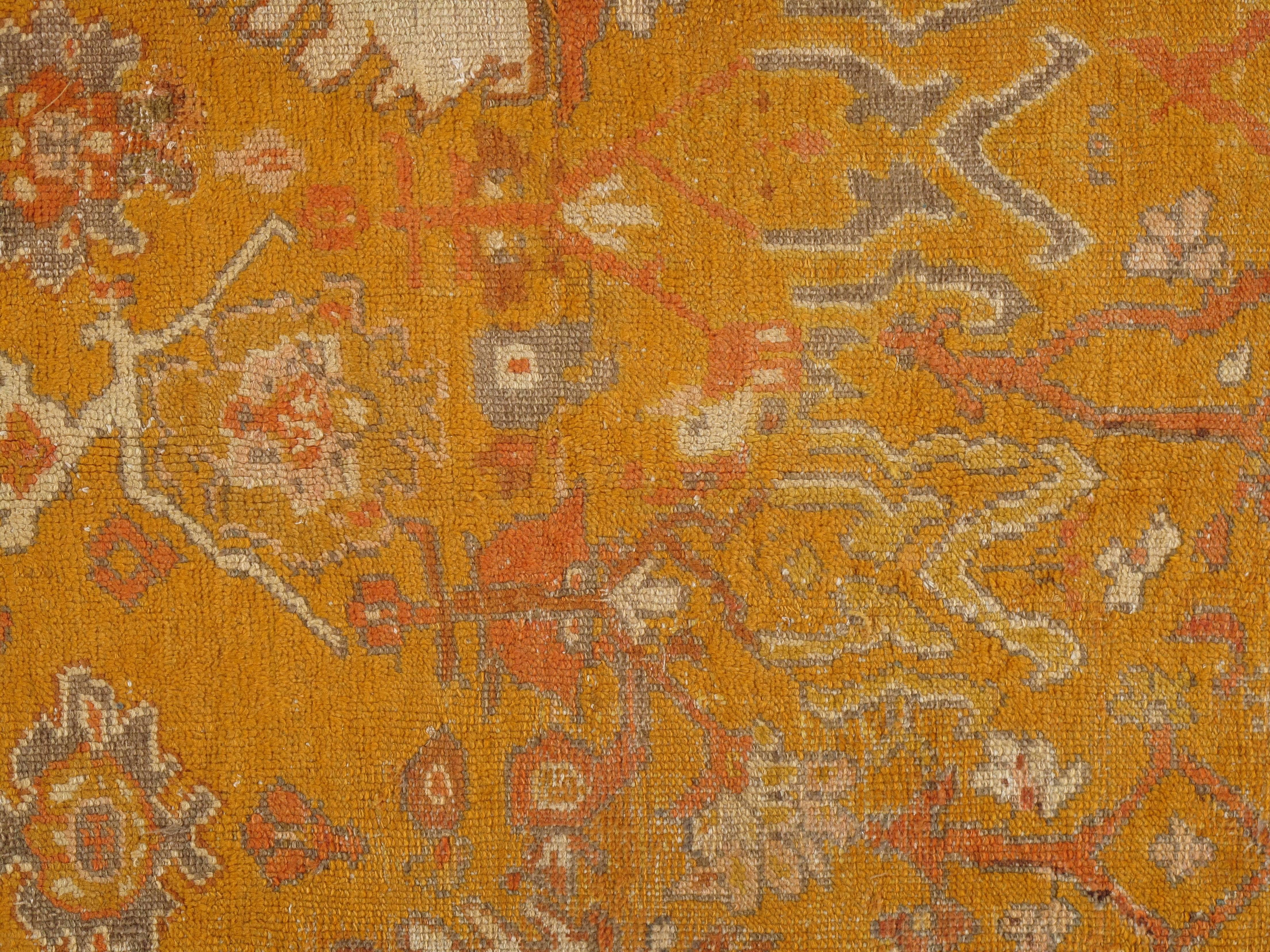 Antique Oushak Carpet, Oriental Rug, Handmade Orange, Ivory and Saffron (Türkisch)