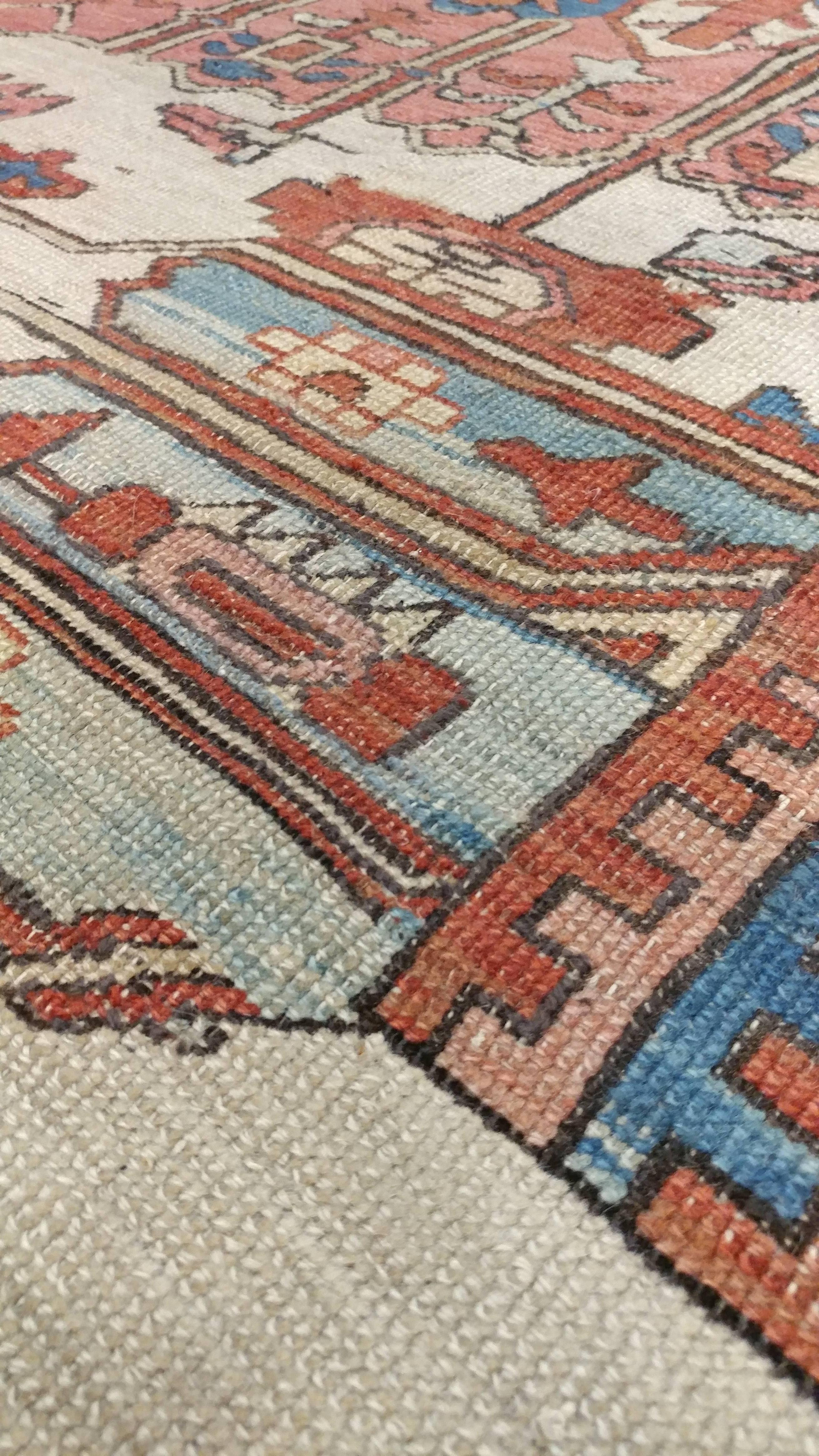 Antique Persian Serapi Carpet, Handmade Wool Oriental Rug, Gold-Ivory Light Blue 3