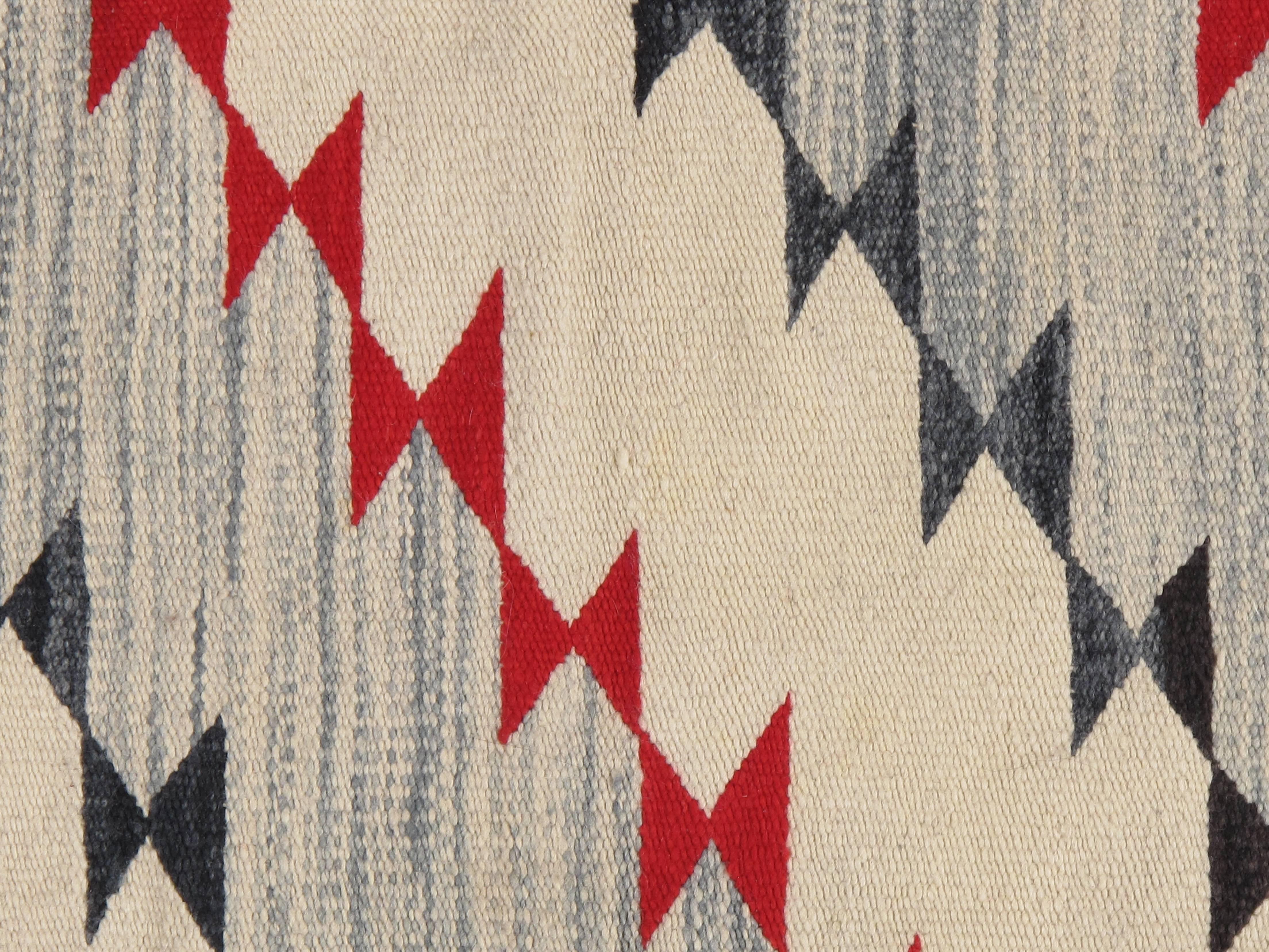 Vintage Navajo Carpet, Folk Rug, Handmade Wool, Beige, Red, Tan 1