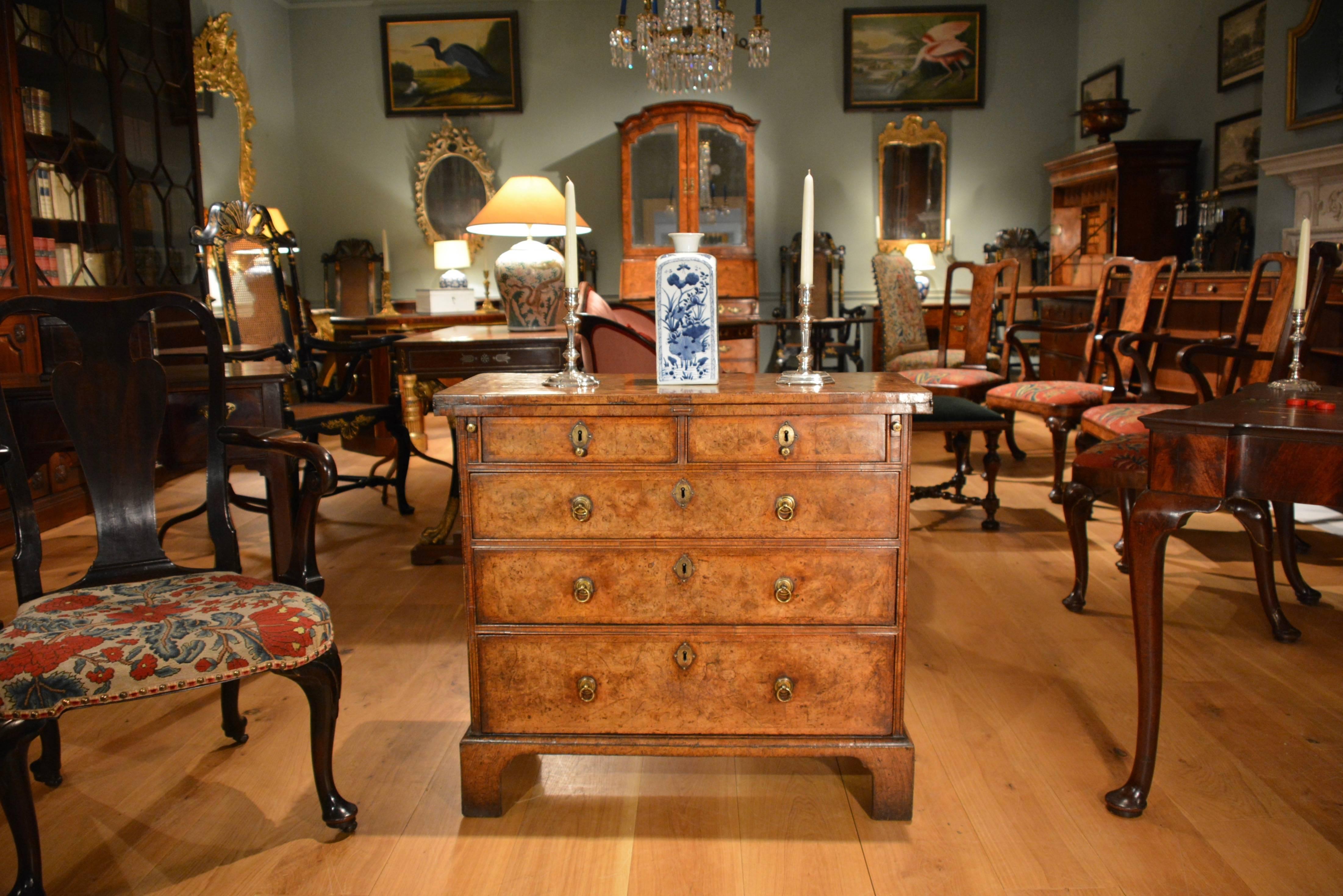 English Early 18th Century Walnut Bachelors Chest For Sale