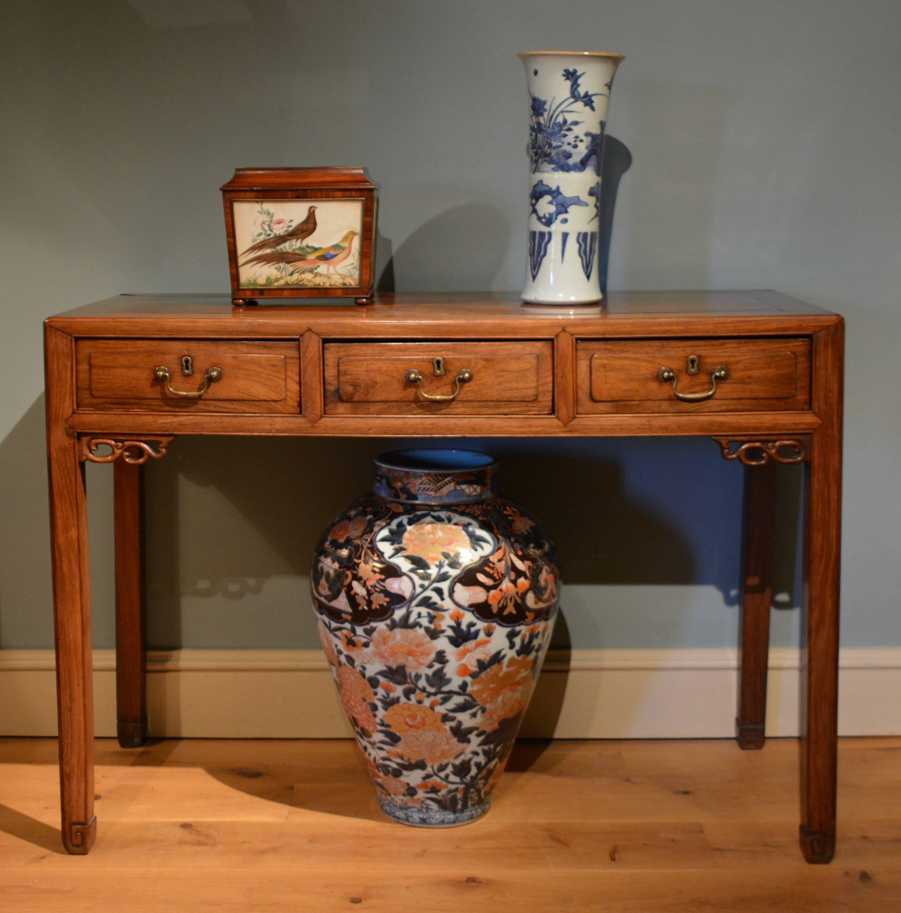 19th Century Chinese Centre Table 1