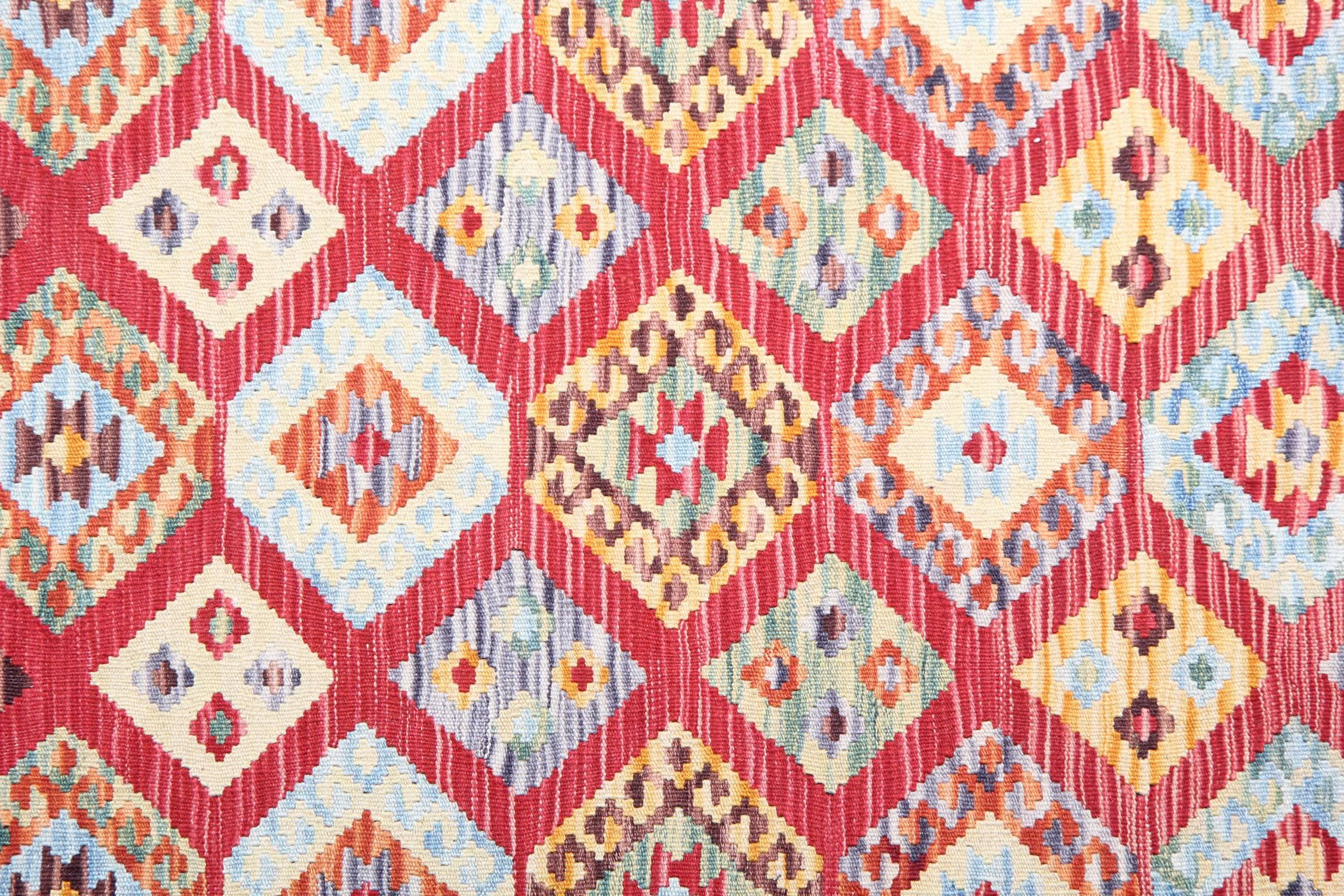 Afghan Kilim Rug hand woven  In Excellent Condition In Hampshire, GB