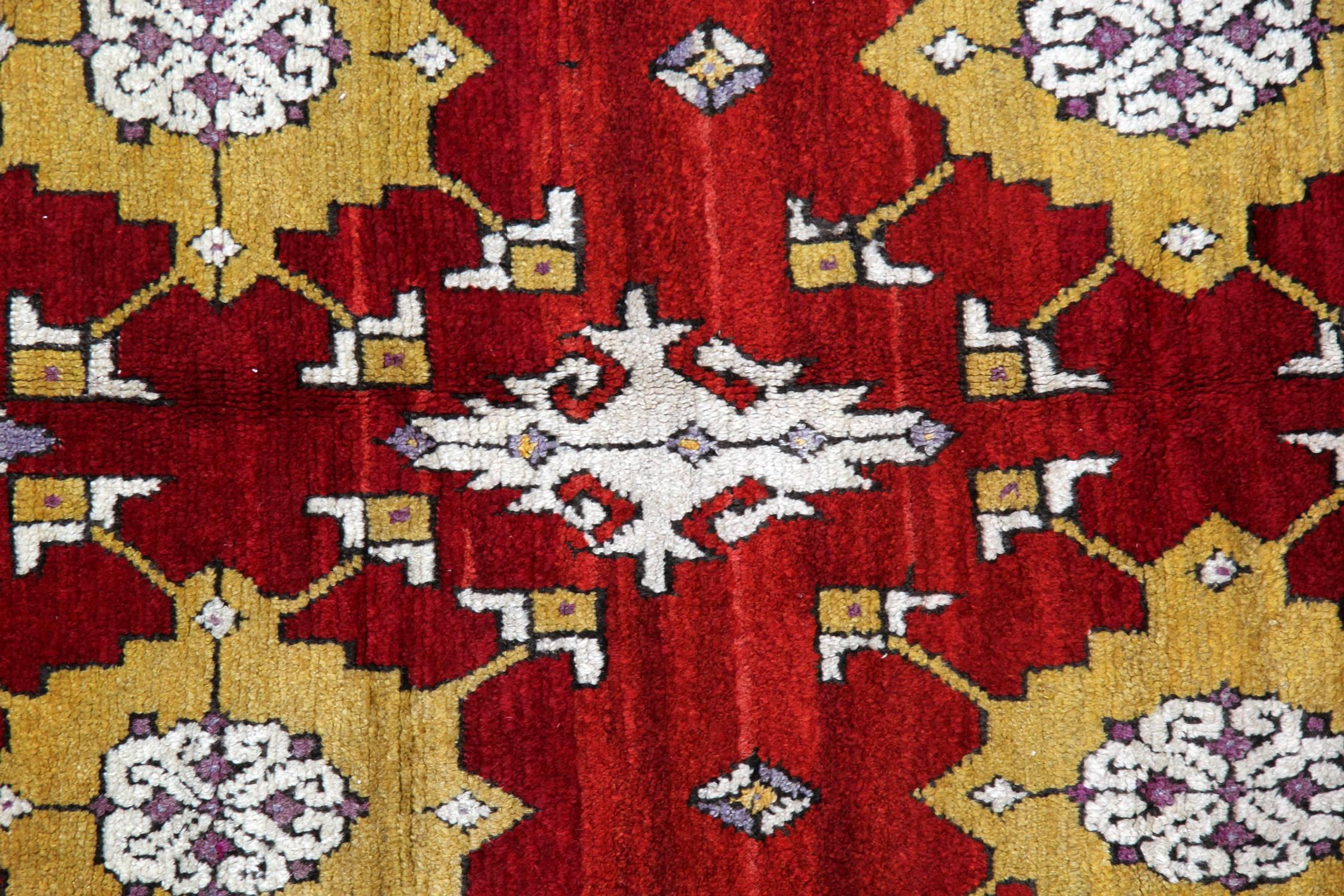 Oushak Antique Rugs Red Anatolian Handmade Carpet Turkish Rugs for Sale For Sale