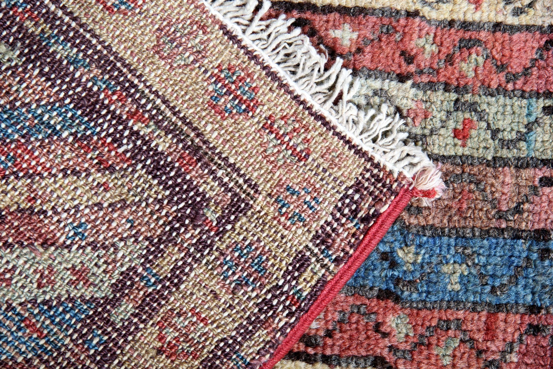 Antike gestreifte Teppiche, handgefertigte Läufer, Orientteppich im Angebot (Stammeskunst) im Angebot