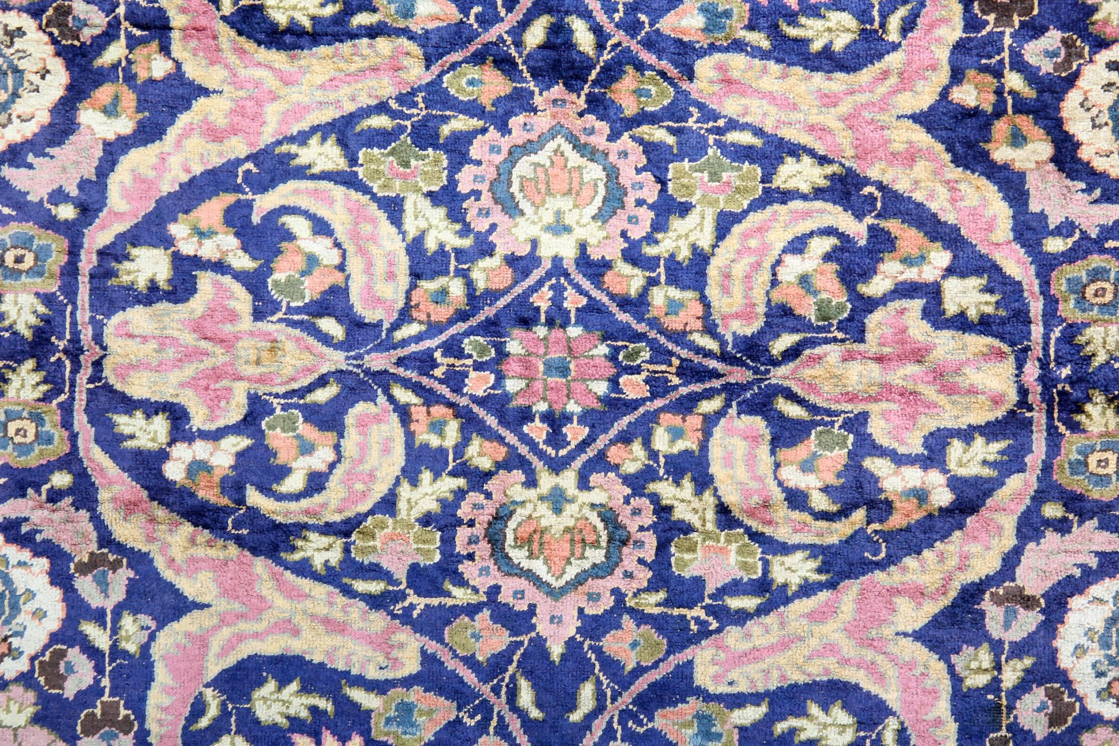 Antike Teppiche, reine Seide Teppiche, türkische Teppiche, orientalischer handgefertigter Teppich aus der Türkei  (Oushak) im Angebot