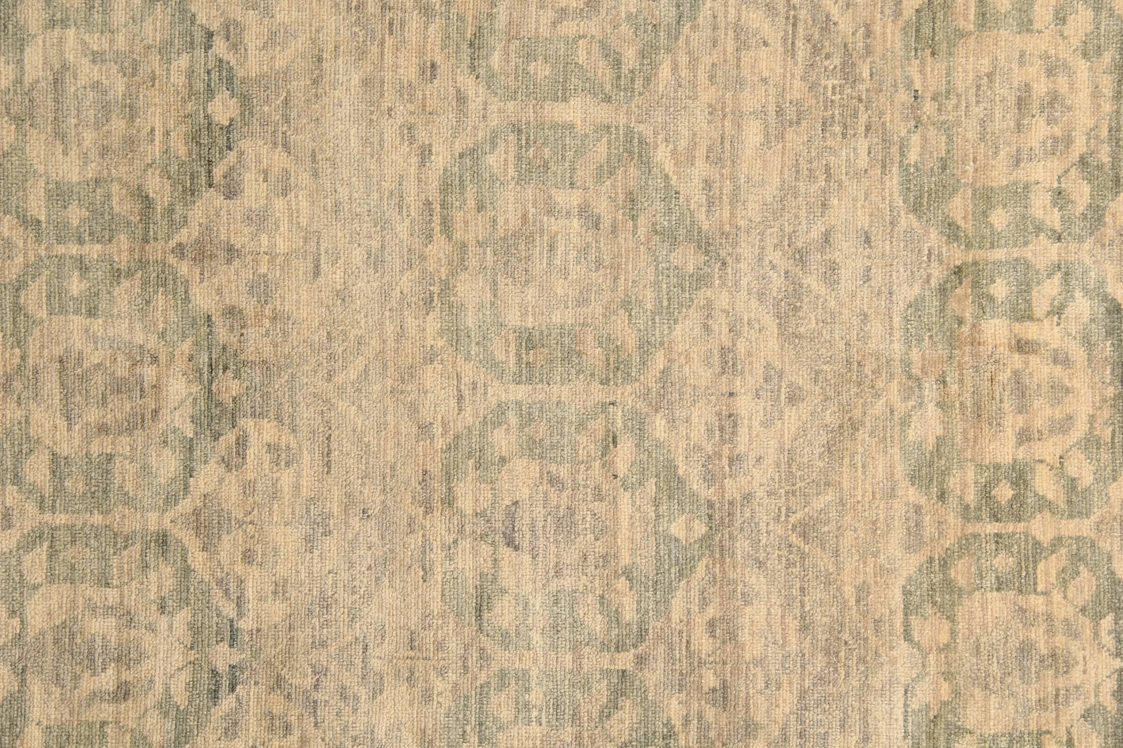 Moderner Damast-Teppich im Vintage-Stil, handgefertigt, zeitgenössischer beiger Teppich (Moderne der Mitte des Jahrhunderts) im Angebot