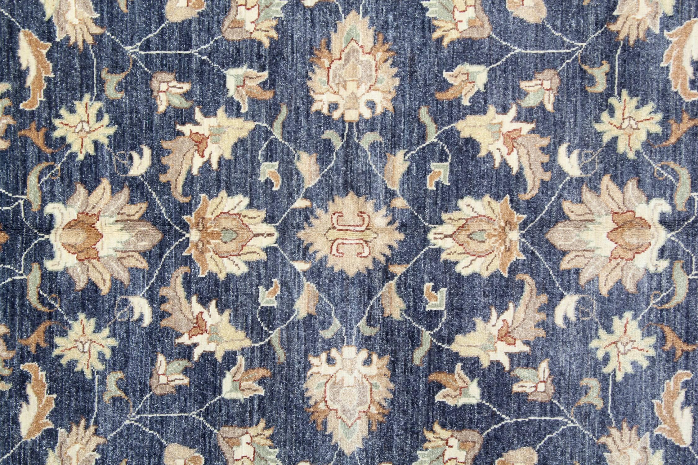 Orientalischer Orientteppich, eleganter marineblauer Teppich, handgefertigt, im Angebot (Afghanisch) im Angebot