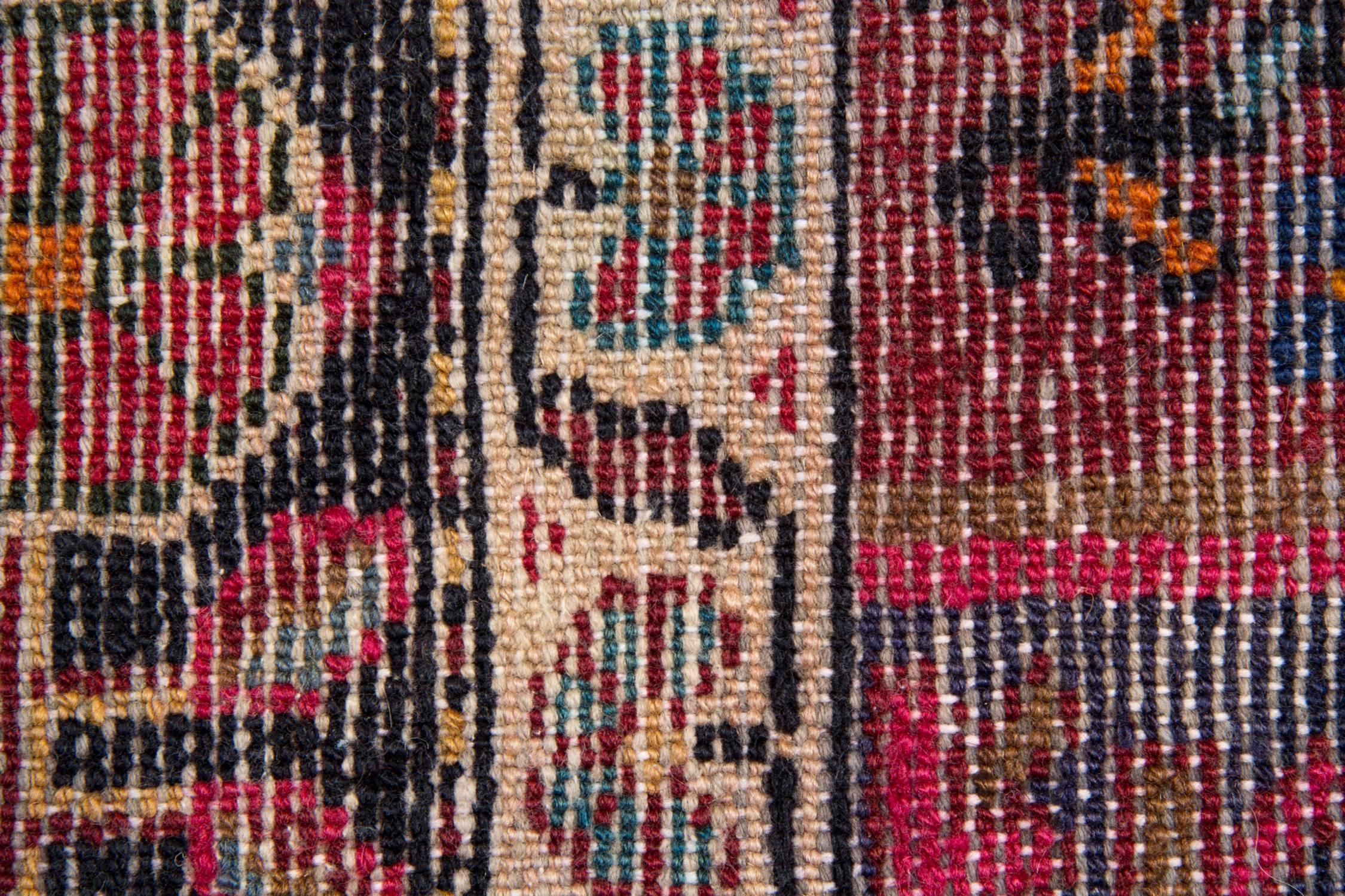 Rustikaler orientalischer Vintage-Teppich, handgefertigter geometrischer Teppich aus Wolle (Afghanisch) im Angebot