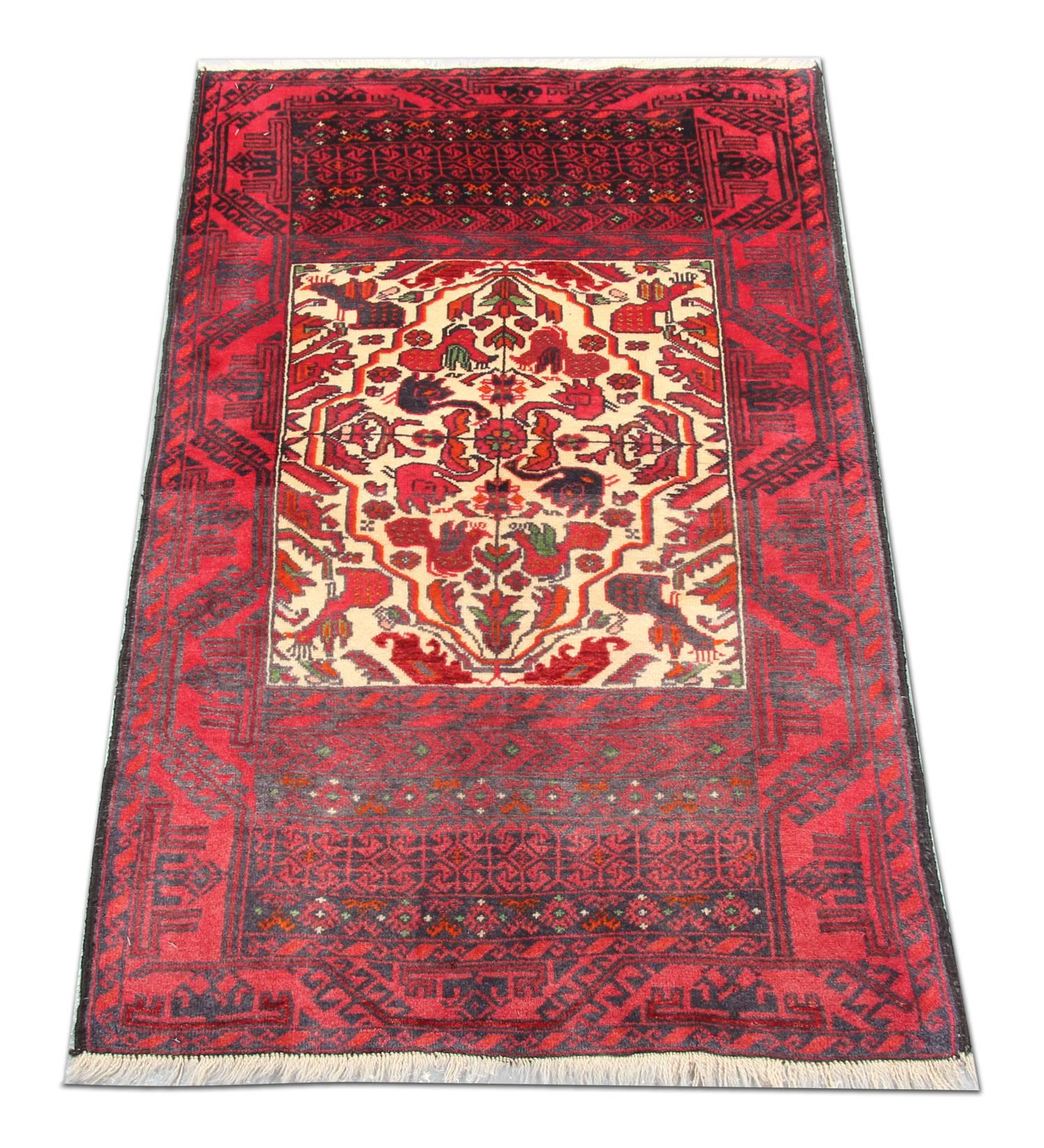 woven on a square cream background in accents of red, green and brown. This is then framed by a rich red symmetrical border. Both the central and surrounding designs have been intricately woven making a highly decorative area rug and the perfect