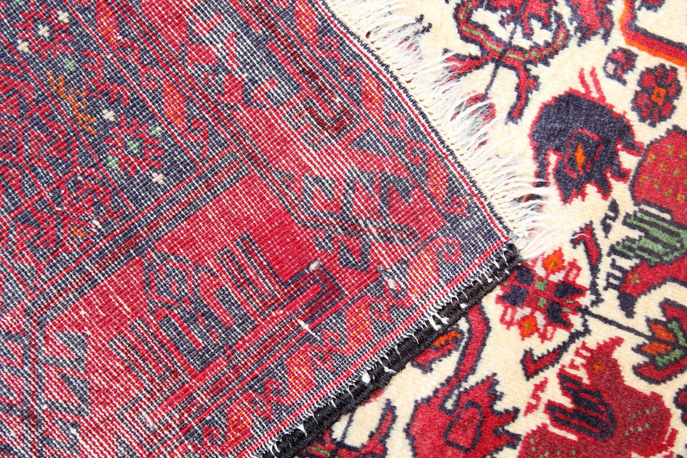 Mid-Century Modern Handmade Rugs for Sale, Vintage Rugs UK Oriental Wool Area Rug For Sale