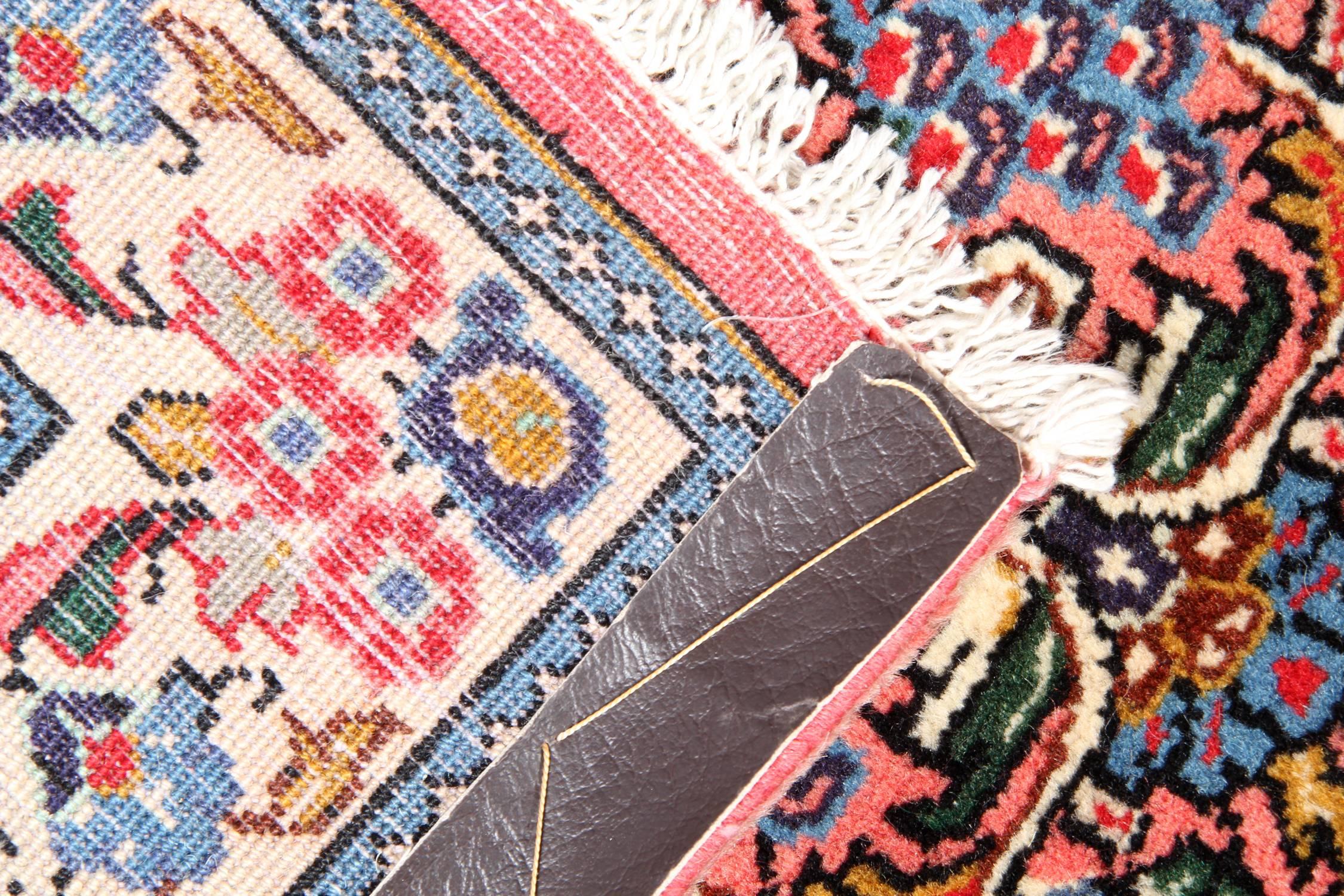 Antiker antiker Teppich, handgewebter traditioneller Läufer aus rosa Wolle (Rustikal) im Angebot