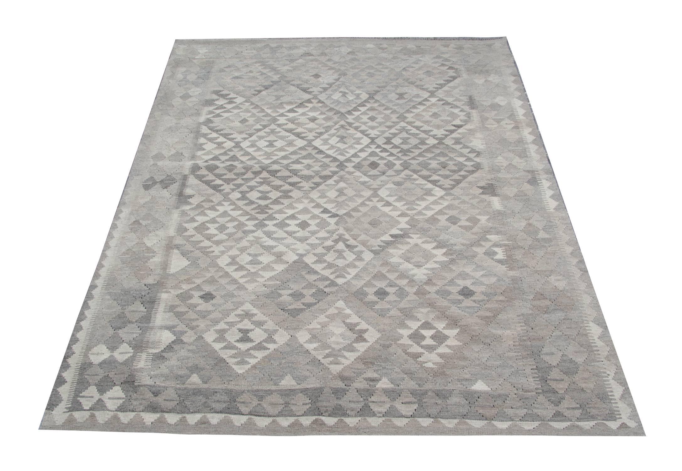 These traditional rugs are handwoven by the very skilled weaver in Afghanistan by Uzbek and Turkmen tribes, it reflects the best kilims weaving traditions. These handmade rugs are woven in locally sourced wool and cotton and are made using only