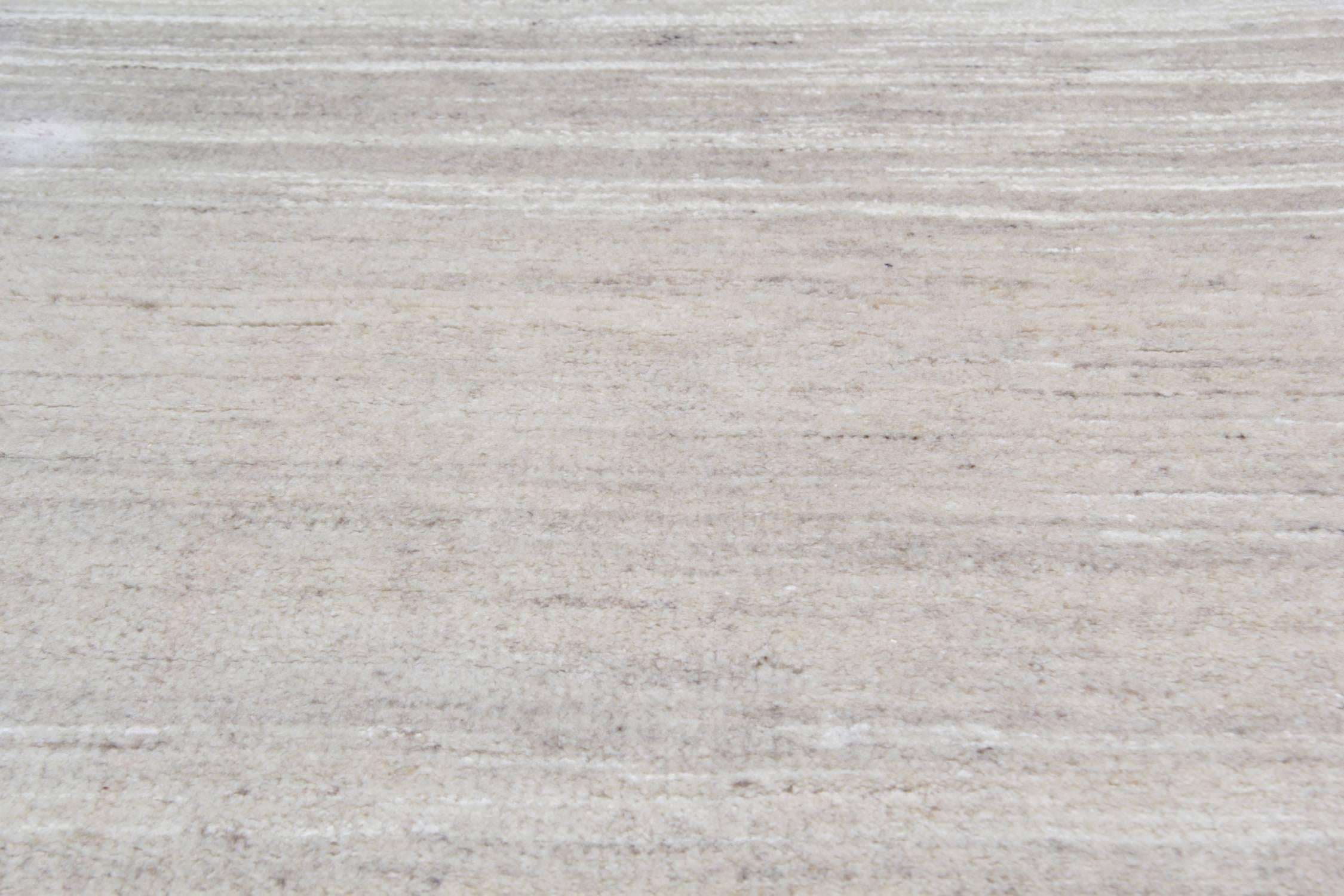 Caucasien Tapis vintage, tapis en laine crème simple fait à la main en vente
