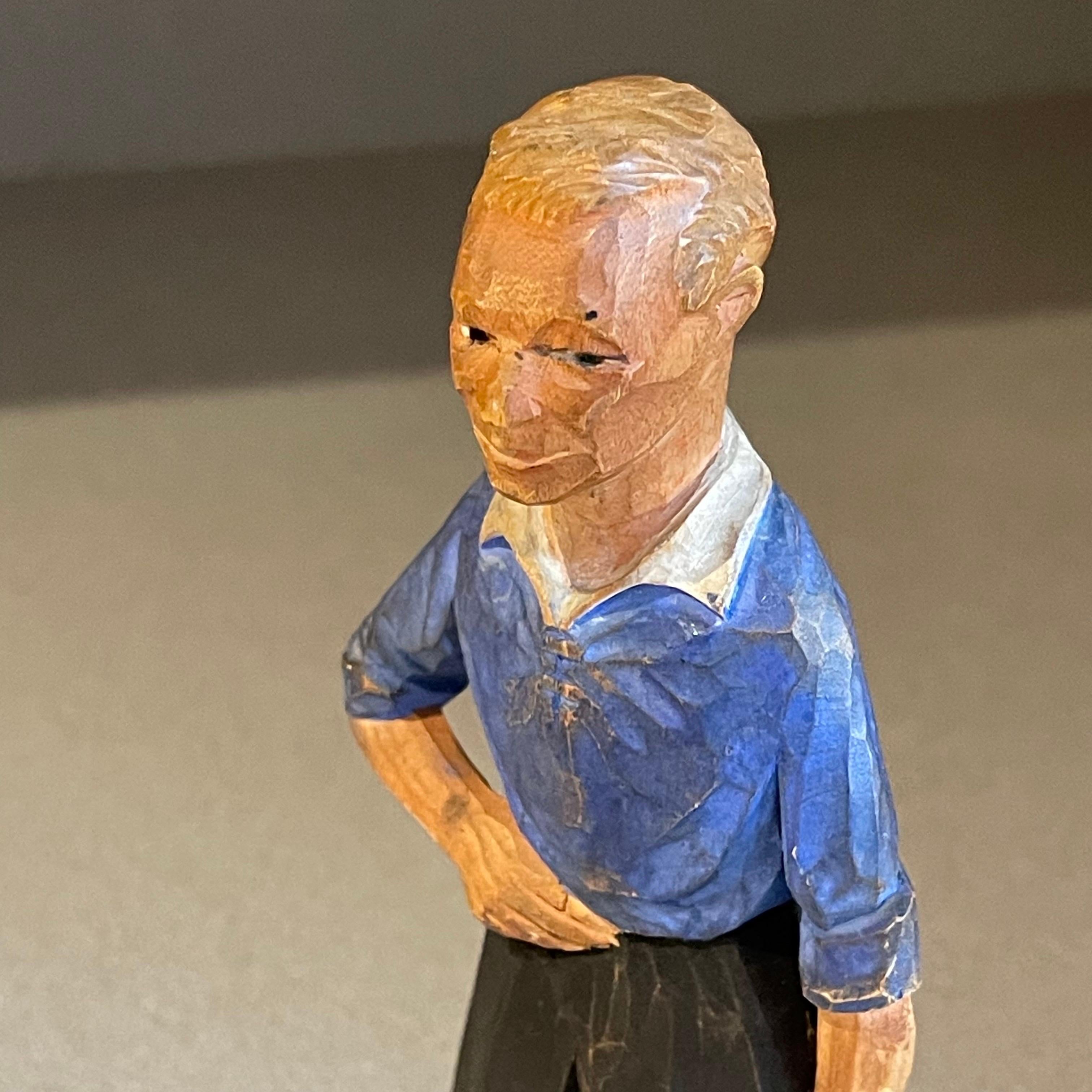 Antique Decorative Wooden Figurine Footballer Carl Olof Trygg Carving Sculpture For Sale 4