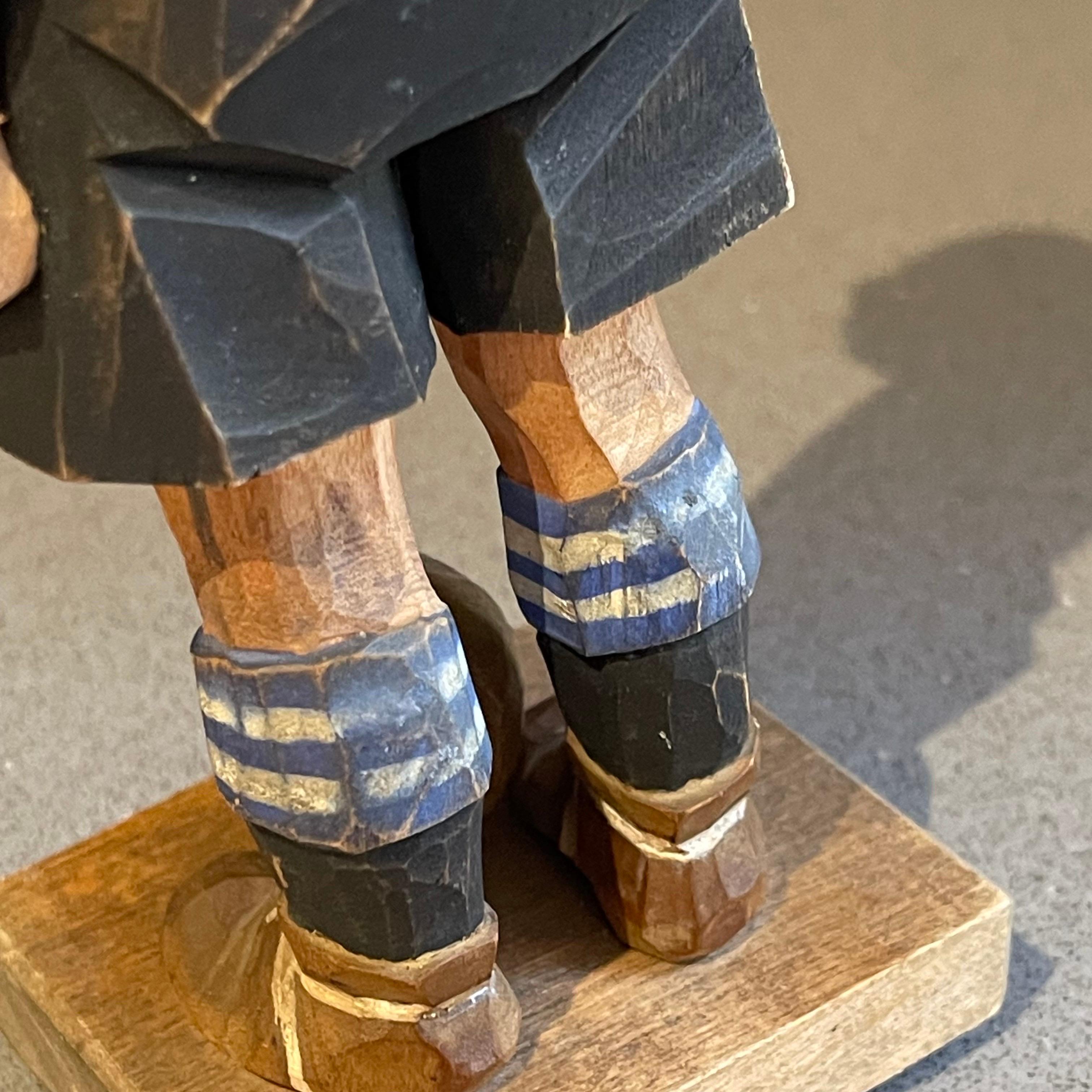 Antique Decorative Wooden Figurine Footballer Carl Olof Trygg Carving Sculpture For Sale 10