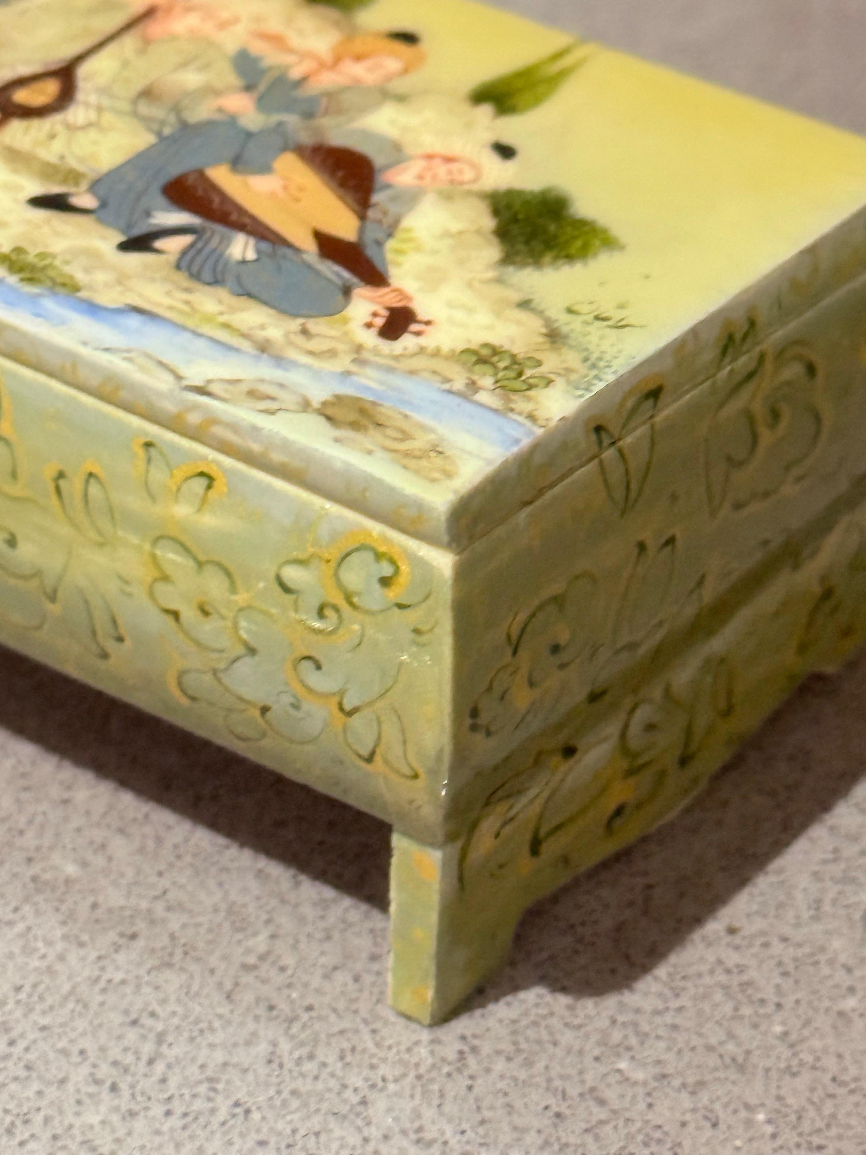 Rare Antique Hand-Painted  Miniature BOX Multi Music Figure Jewlery Box Gold For Sale 3