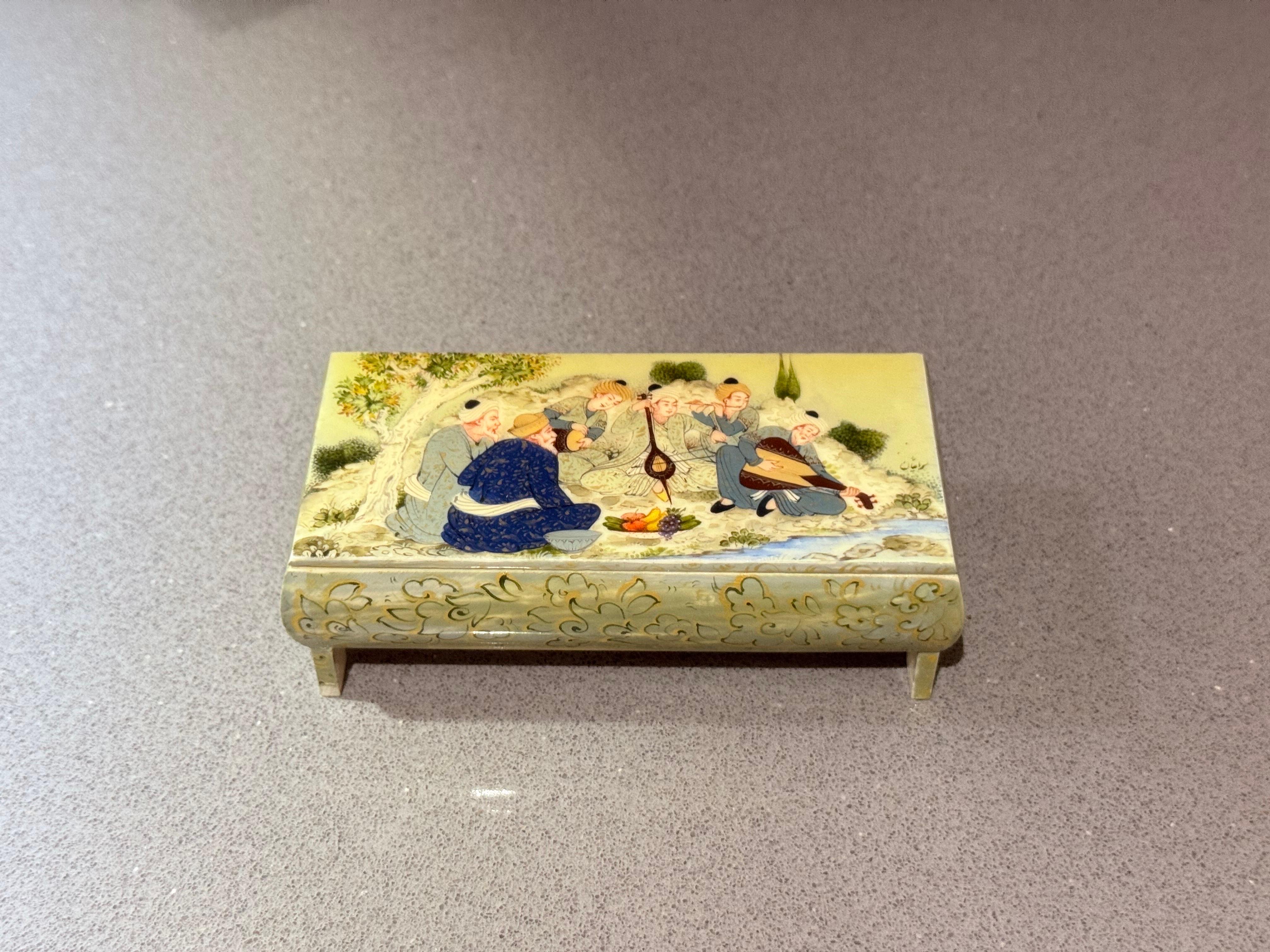 Rare Antique Hand-Painted  Miniature BOX Multi Music Figure Jewlery Box Gold For Sale 5