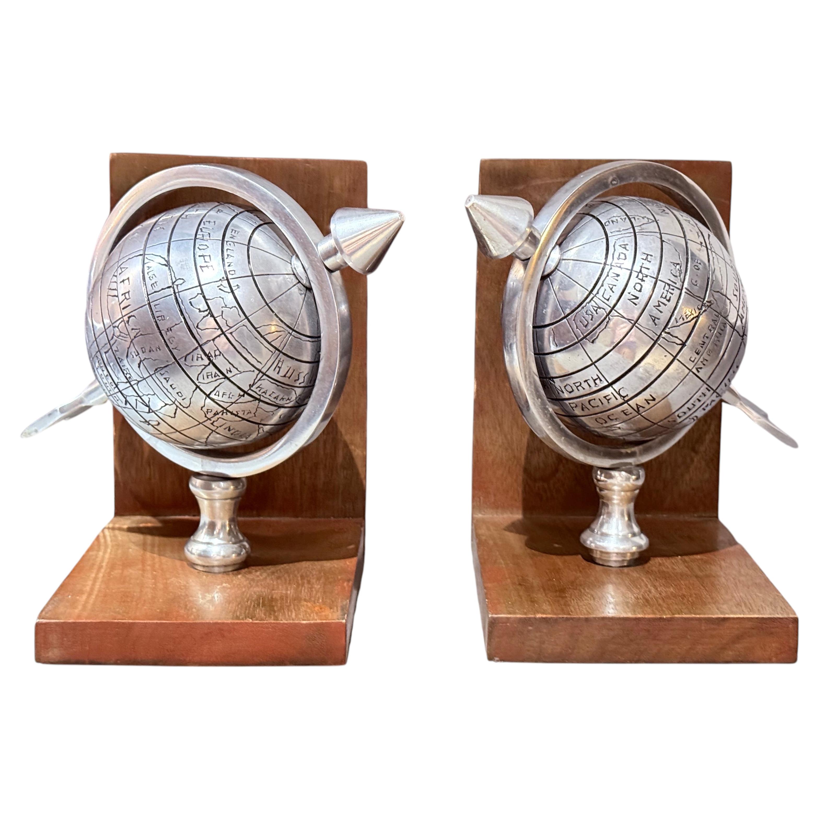 Pair of 20th Century Atlas Globe Bookends Metal & Wood Decorative Book Holders
