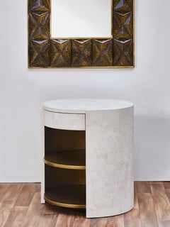 ""Barrel" Nachttisch von Studio Glustin