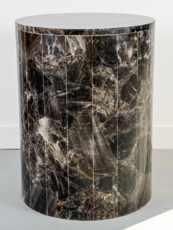 Pair of Rock Crystal Pedestals.   ( 1 available ) In Excellent Condition In Saint-Ouen (PARIS), FR