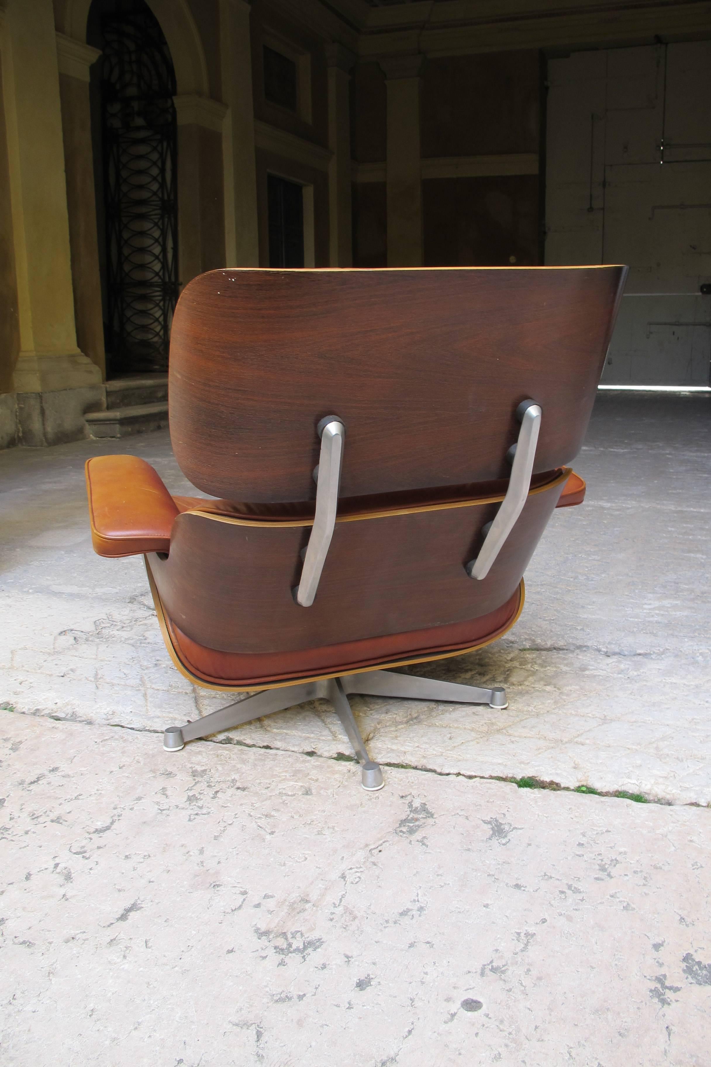 American 	 Lounge Chair and Ottoman by Charles & Ray Eames