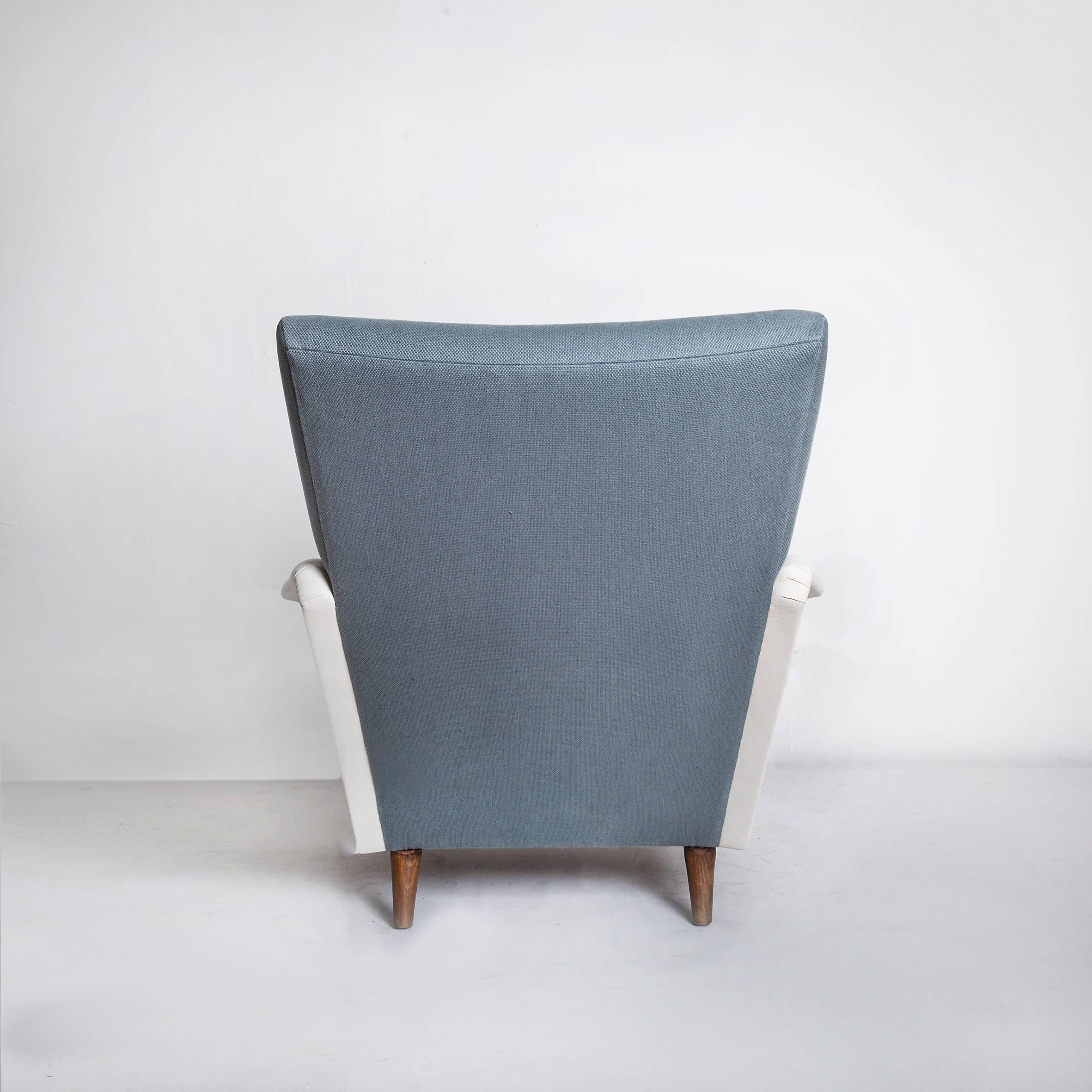 Italian Model No. 807 Distex Lounge Chair by Gio Ponti