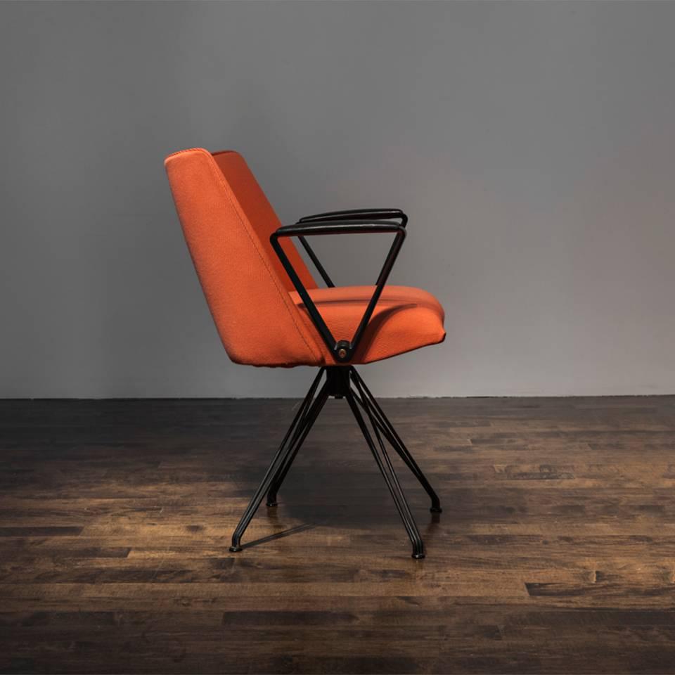 Modern P99 Desk Chair by Osvaldo Borsani